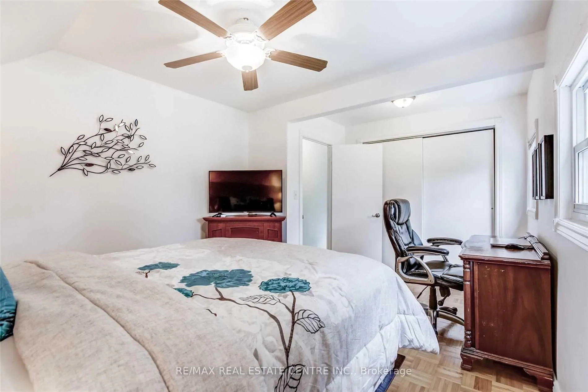 Photo 22 of 755 Chippawa Road, Port Colborne, Bethel — HOMEH