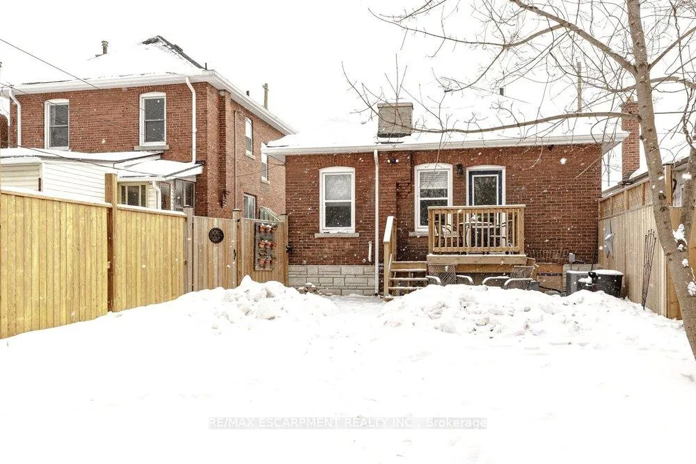 Photo 29 of 19 Huxley Avenue N, Hamilton, Crown Point — HOMEH