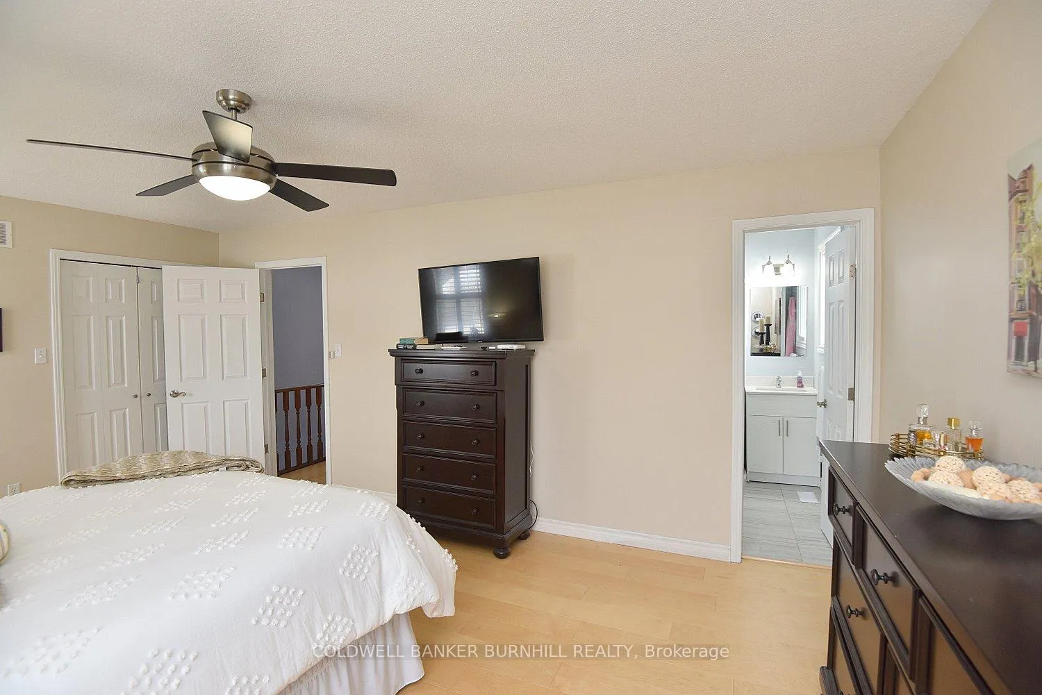 Photo 28 of 12 Ben Nevis Drive, Hamilton, Stoney Creek — HOMEH