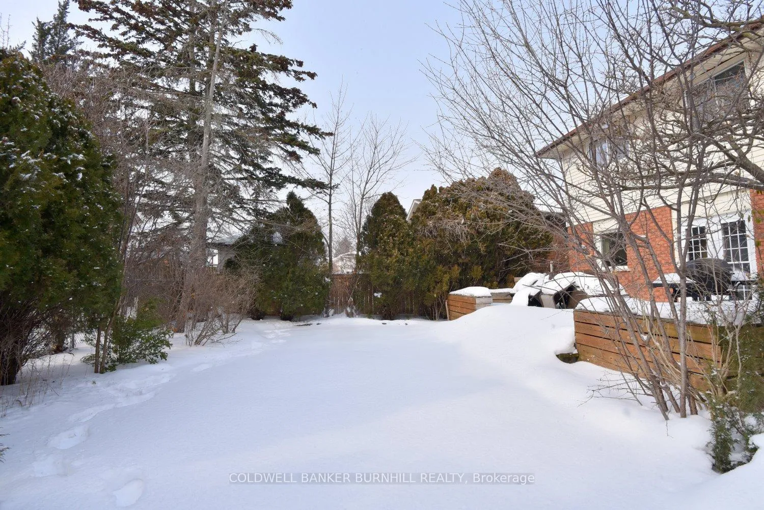 Photo 45 of 12 Ben Nevis Drive, Hamilton, Stoney Creek — HOMEH