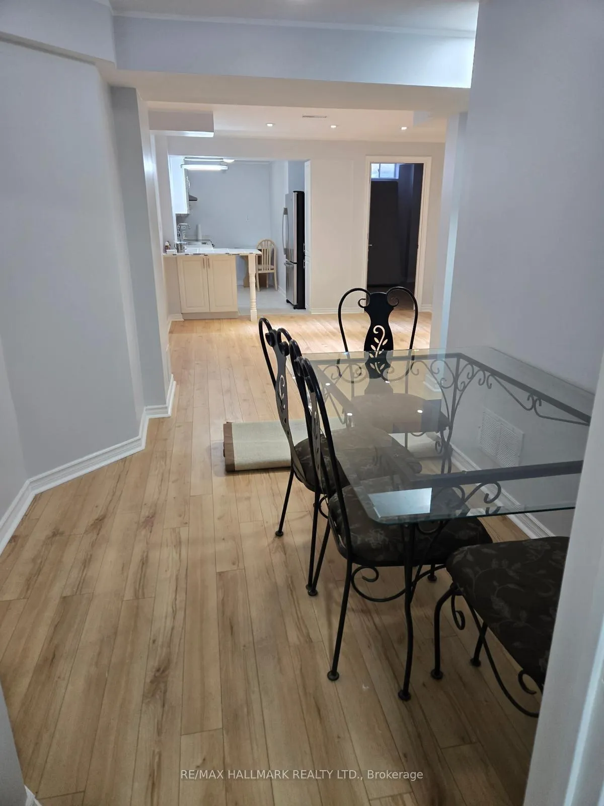 Photo 4 of 2 Lady Loretta Lane, Vaughan, Patterson — HOMEH