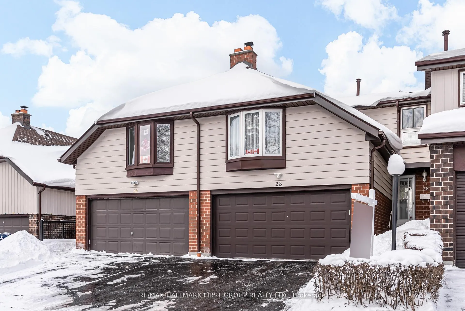 Photo 1 of 28 Jenkins Lane, Ajax, South East — HOMEH
