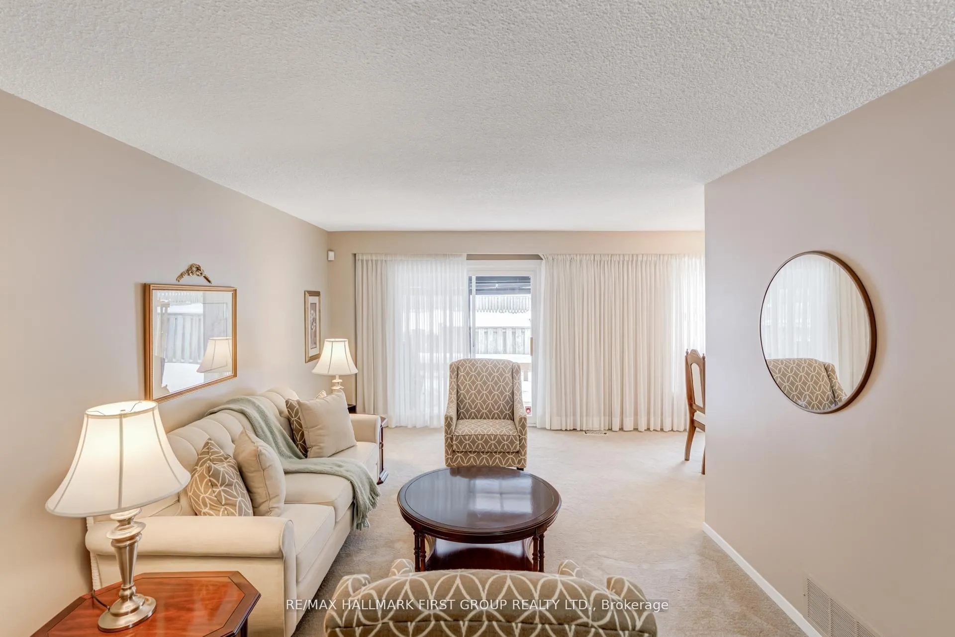 Photo 6 of 28 Jenkins Lane, Ajax, South East — HOMEH
