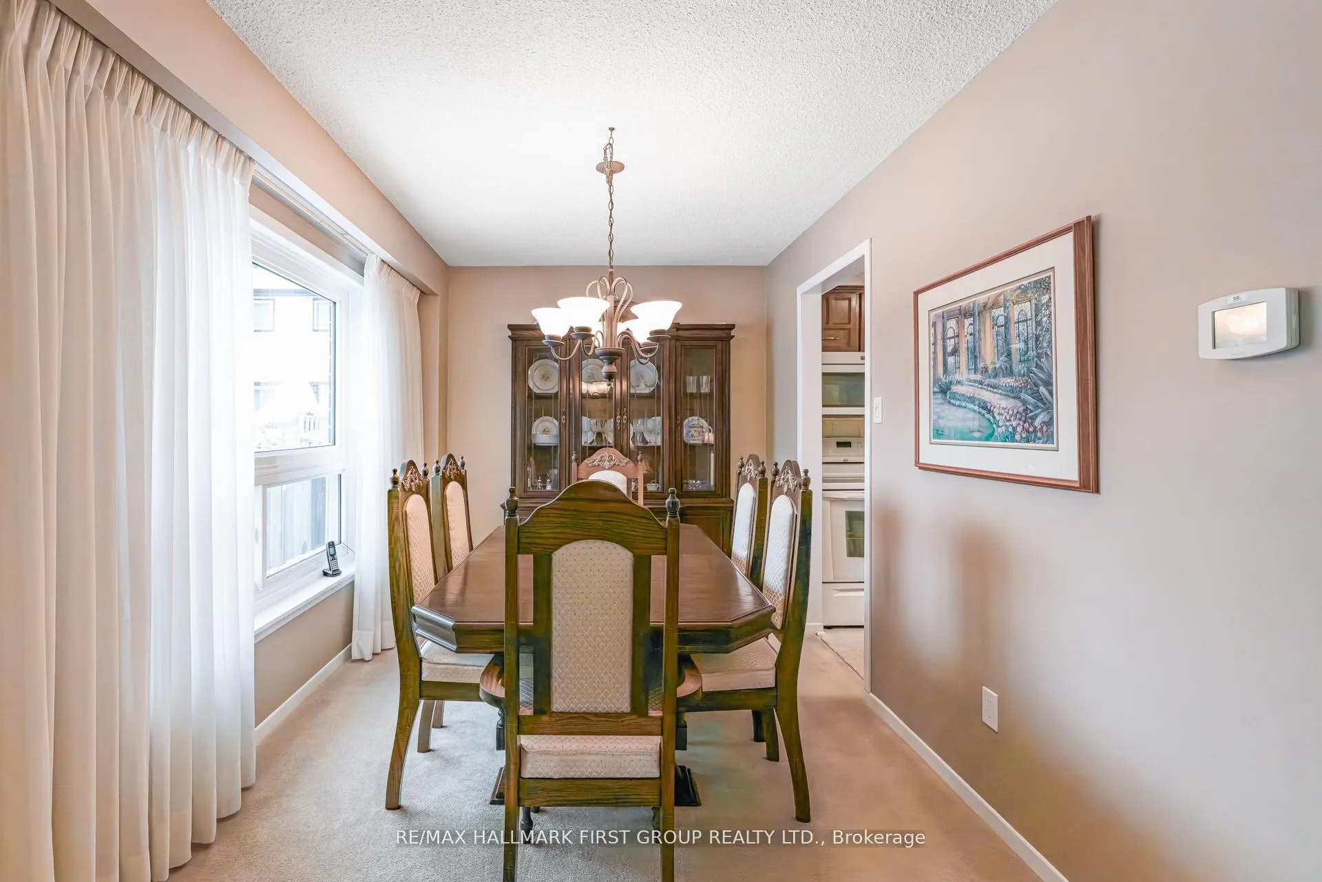 Photo 8 of 28 Jenkins Lane, Ajax, South East — HOMEH