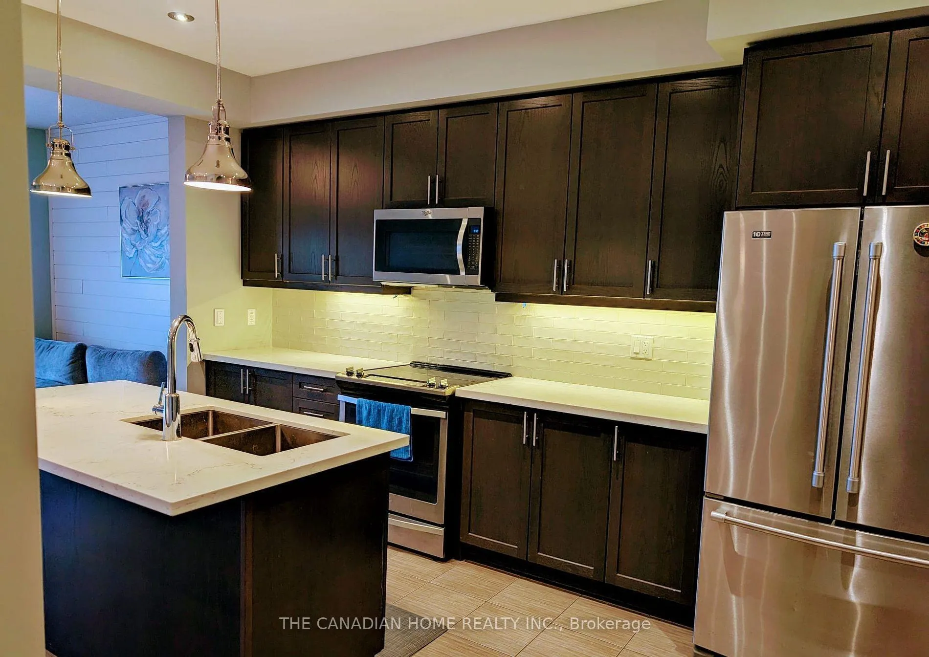 Photo 6 of 137 Lormont Boulevard, Hamilton, Stoney Creek — HOMEH