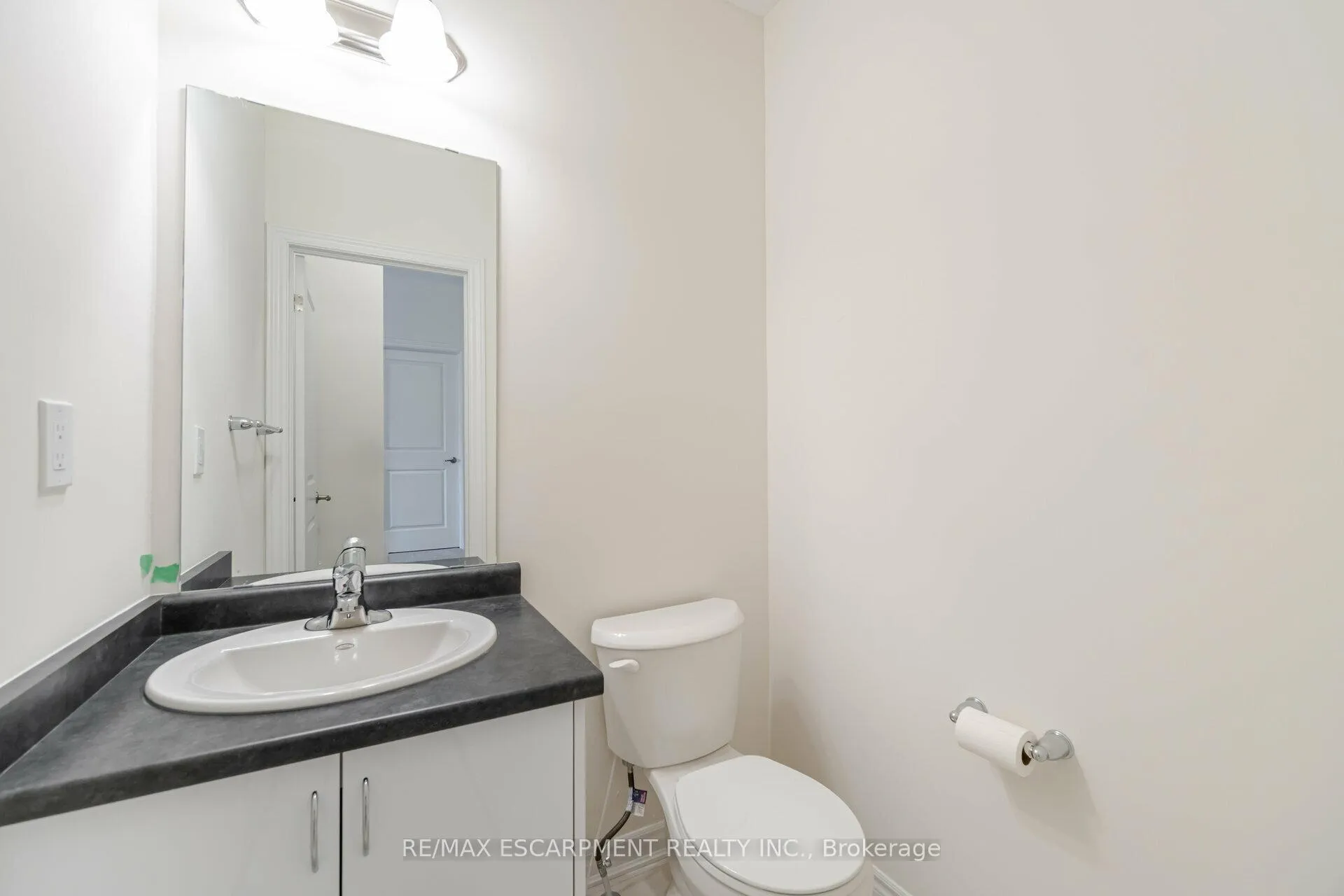 Photo 18 of Unit 96, 305 Garner Road W, Hamilton, Ancaster — HOMEH