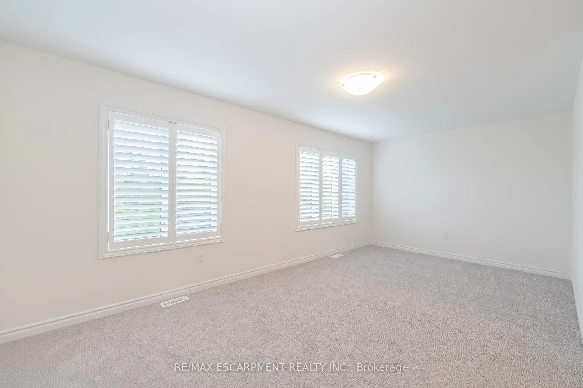 Photo 21 of Unit 96, 305 Garner Road W, Hamilton, Ancaster — HOMEH