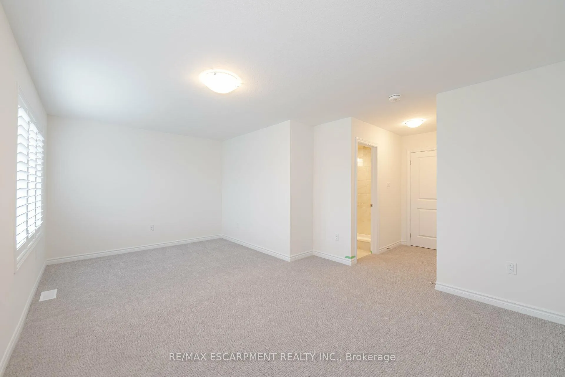Photo 22 of Unit 96, 305 Garner Road W, Hamilton, Ancaster — HOMEH