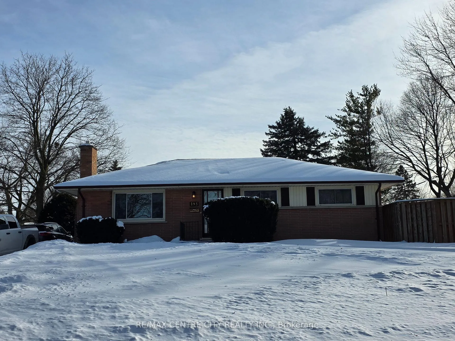 Front of 193 Arlington Crescent