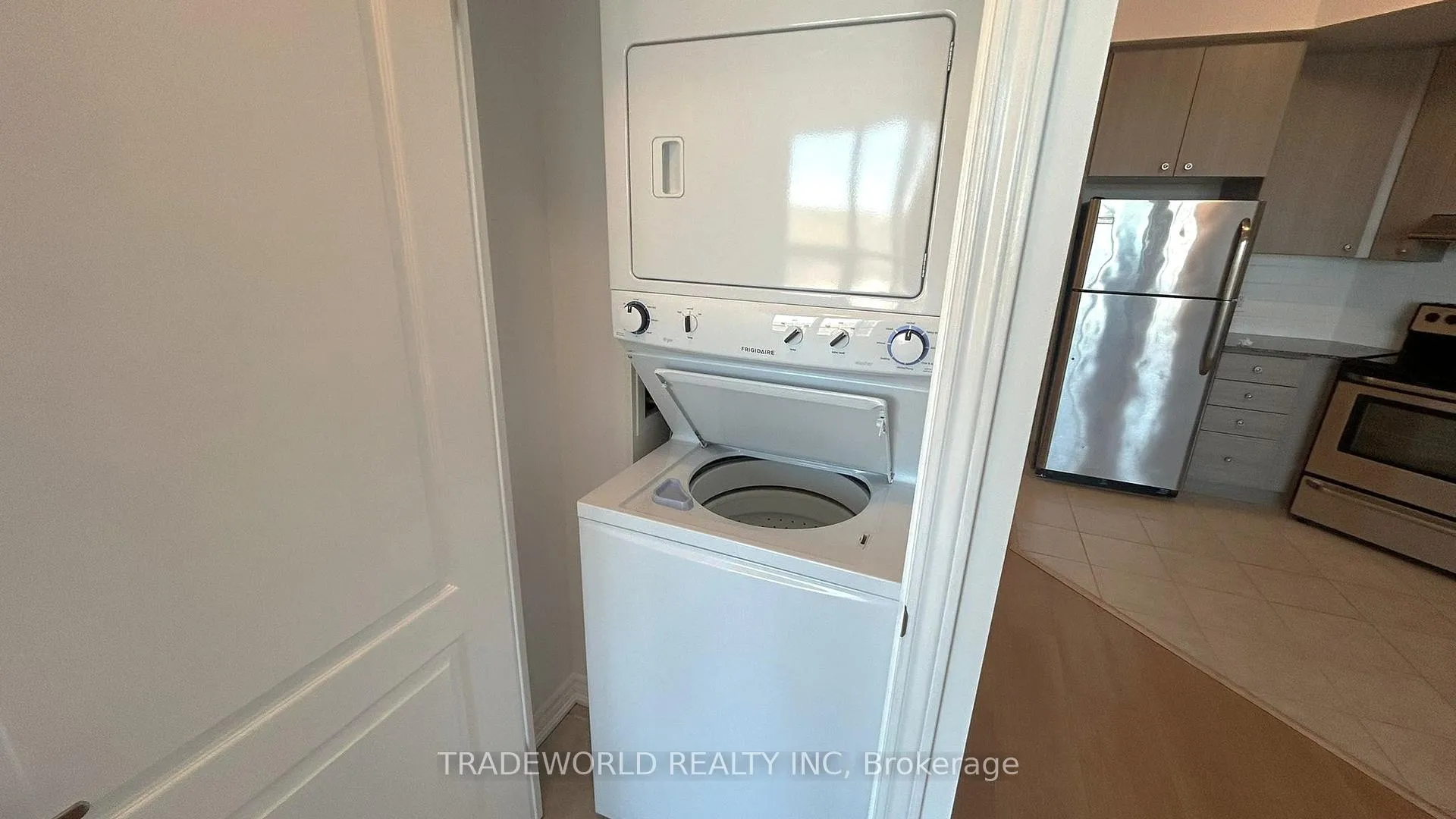 Photo 9 of Unit 719, 8323 Kennedy Road, Markham, Village Green-South Unionville — HOMEH