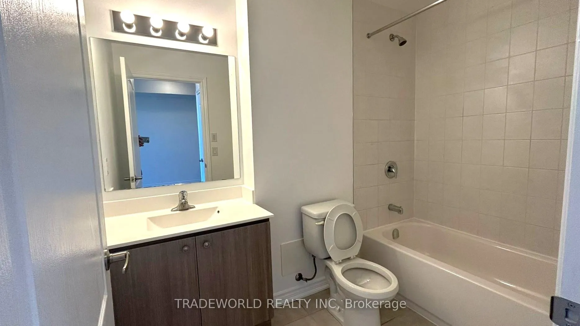 Photo 12 of Unit 719, 8323 Kennedy Road, Markham, Village Green-South Unionville — HOMEH