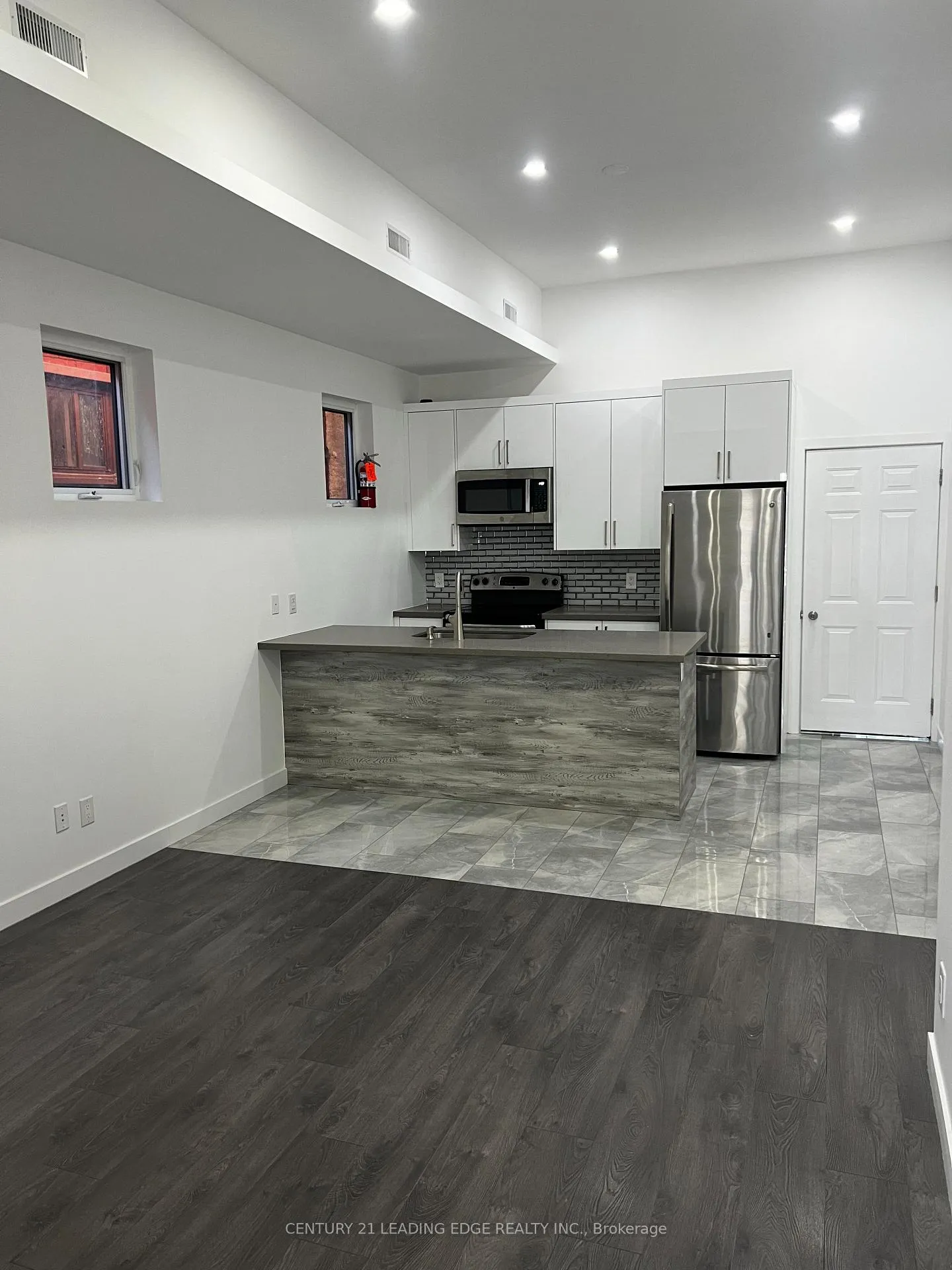 Photo 1 of Unit Unit A, 1375 Bathurst Street, Toronto, Casa Loma — HOMEH