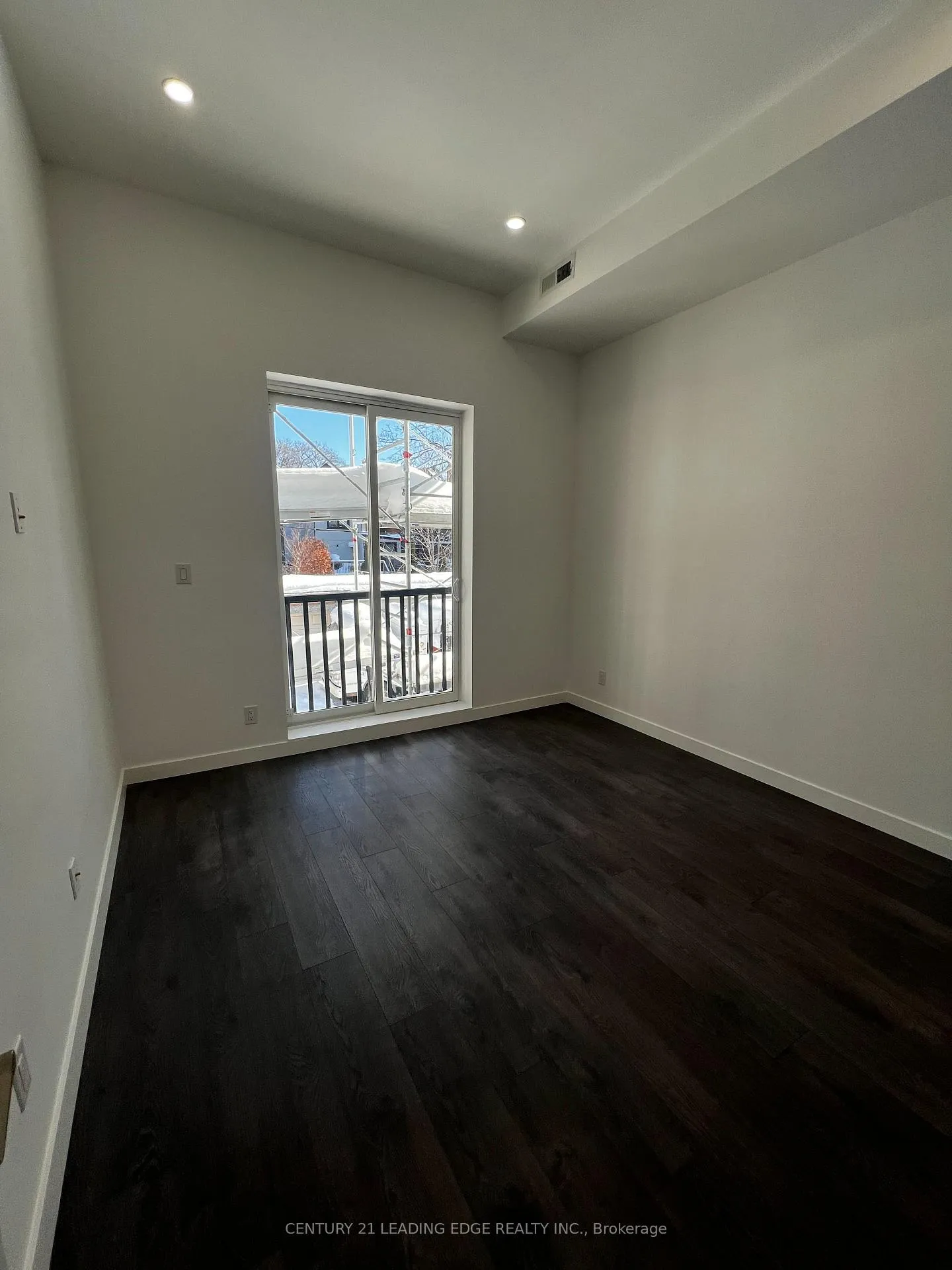 Photo 7 of Unit Unit A, 1375 Bathurst Street, Toronto, Casa Loma — HOMEH