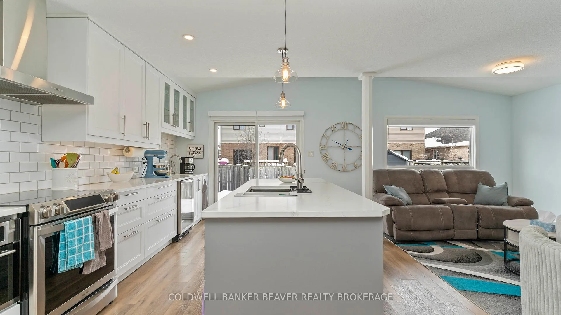 Photo 10 of 3234 Meadowgate Boulevard, London, South U — HOMEH