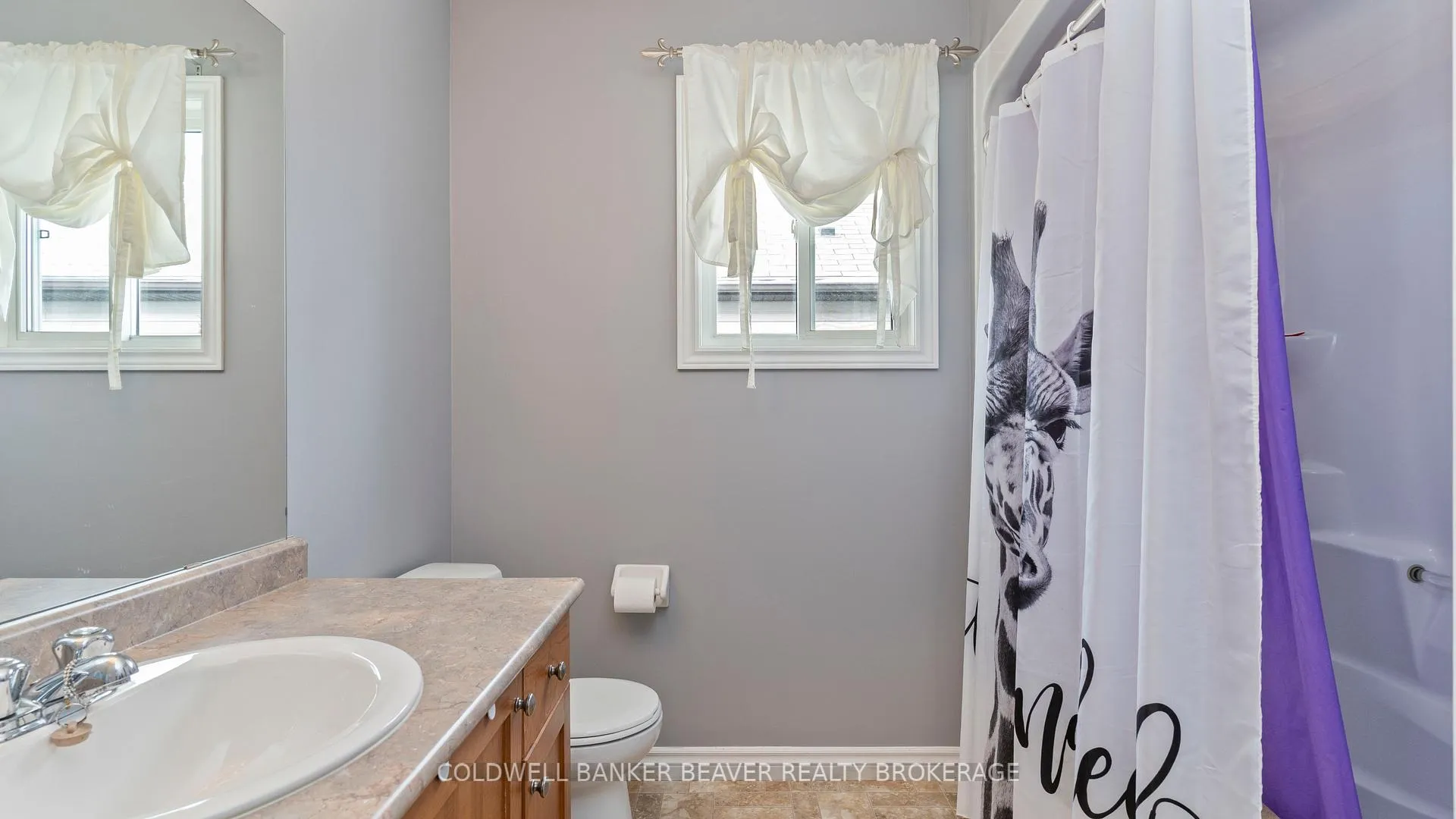 Photo 21 of 3234 Meadowgate Boulevard, London, South U — HOMEH