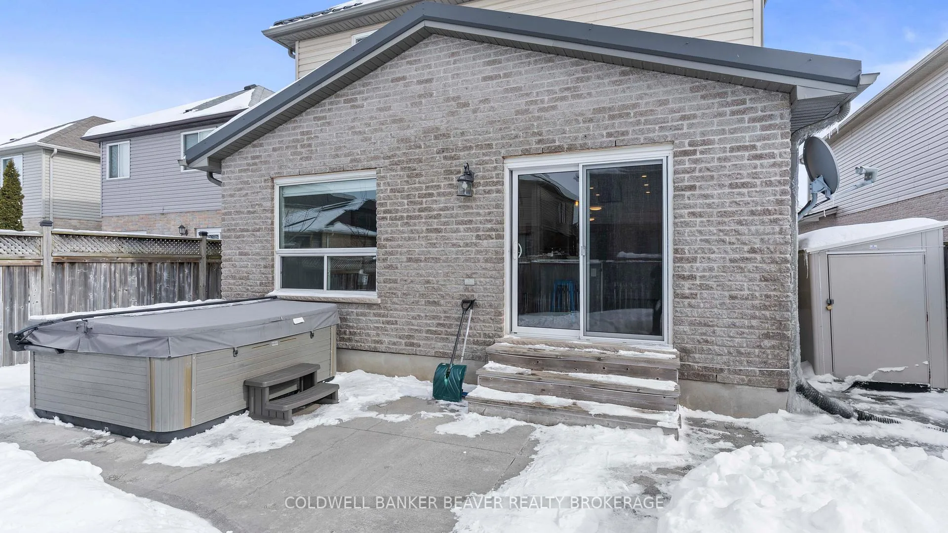 Photo 32 of 3234 Meadowgate Boulevard, London, South U — HOMEH