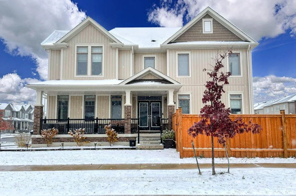 Photo 3 of 35 Kirby Avenue, Collingwood — HOMEH