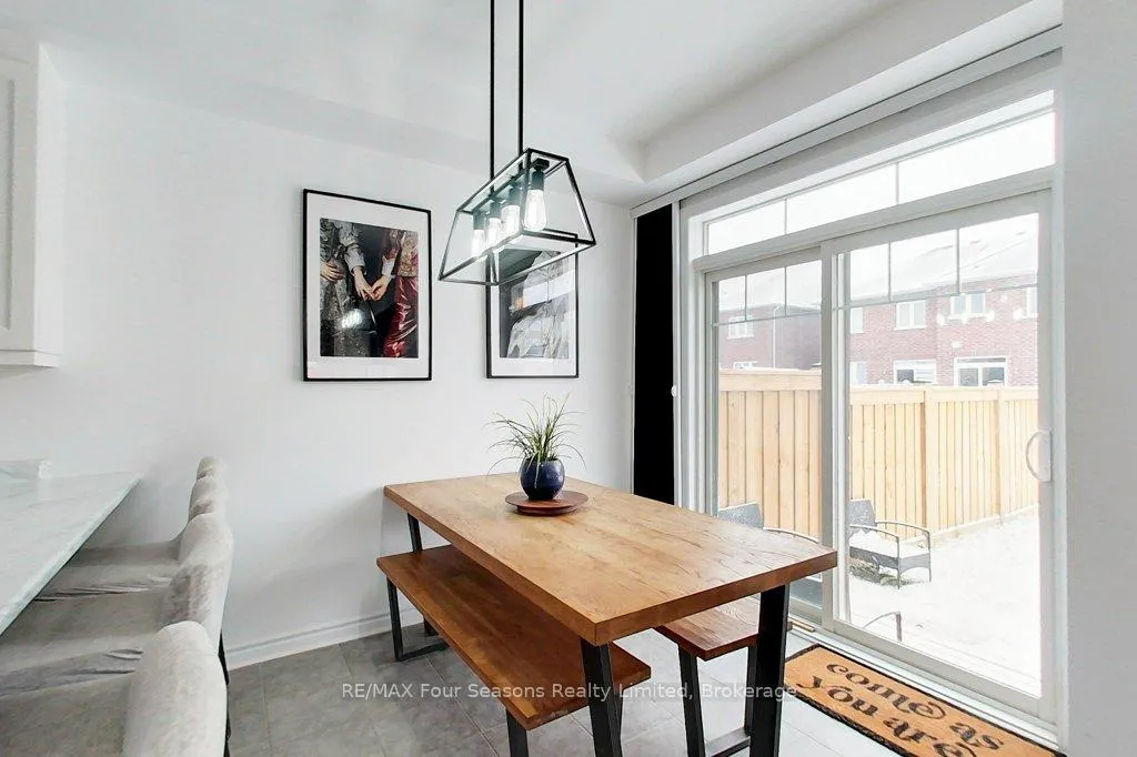 Photo 15 of 35 Kirby Avenue, Collingwood — HOMEH
