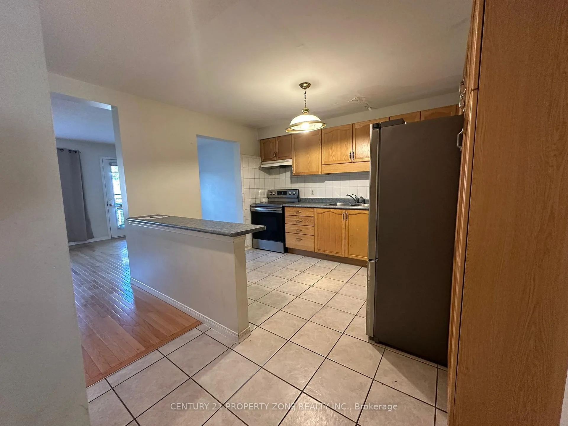 Photo 8 of Unit 35, 1889 Upper Wentworth Street, Hamilton, Allison — HOMEH