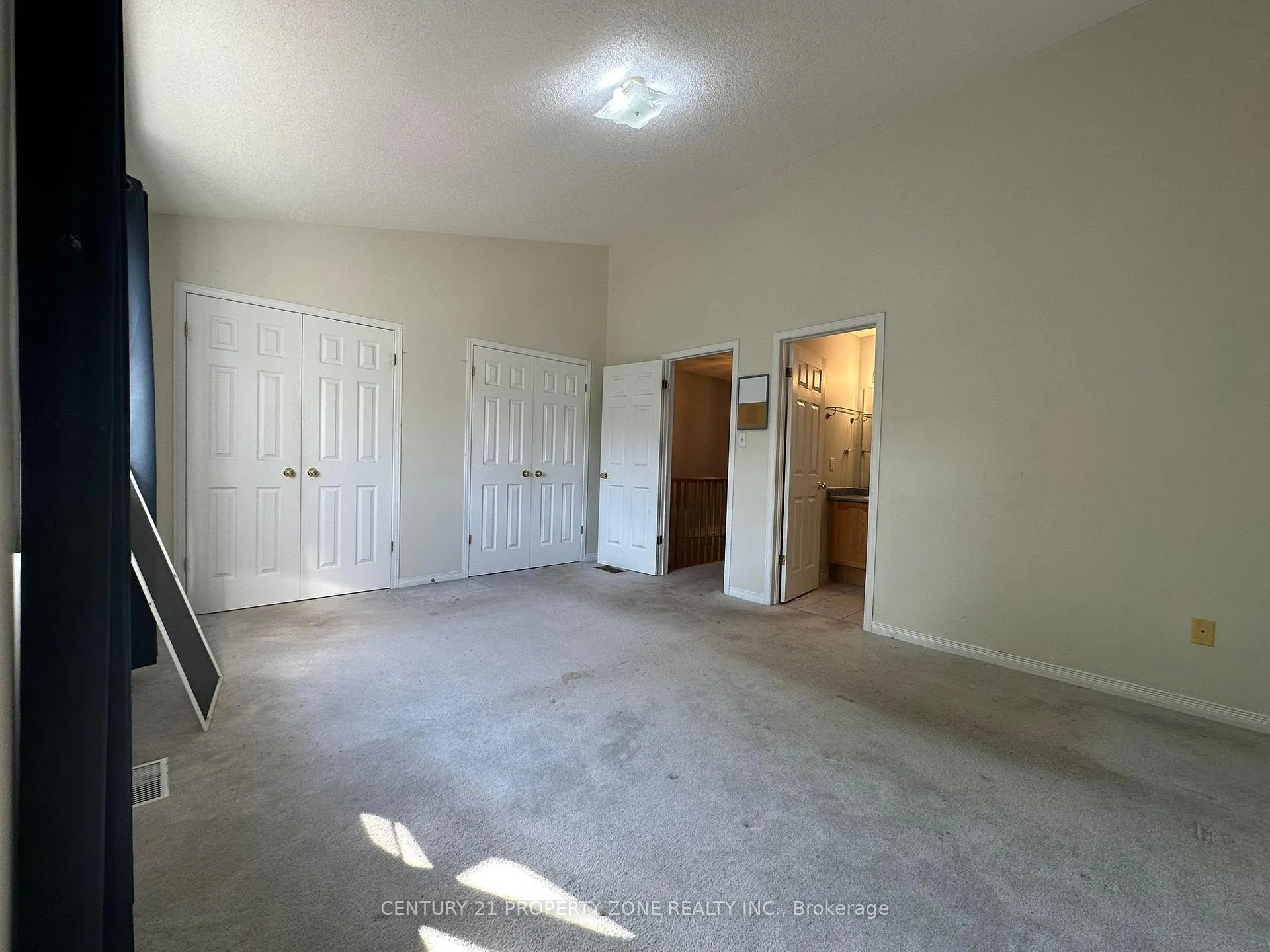 Photo 13 of Unit 35, 1889 Upper Wentworth Street, Hamilton, Allison — HOMEH