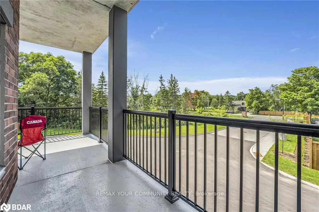 Photo 12 of Unit 211, 121 Mary Street, Clearview, Creemore — HOMEH