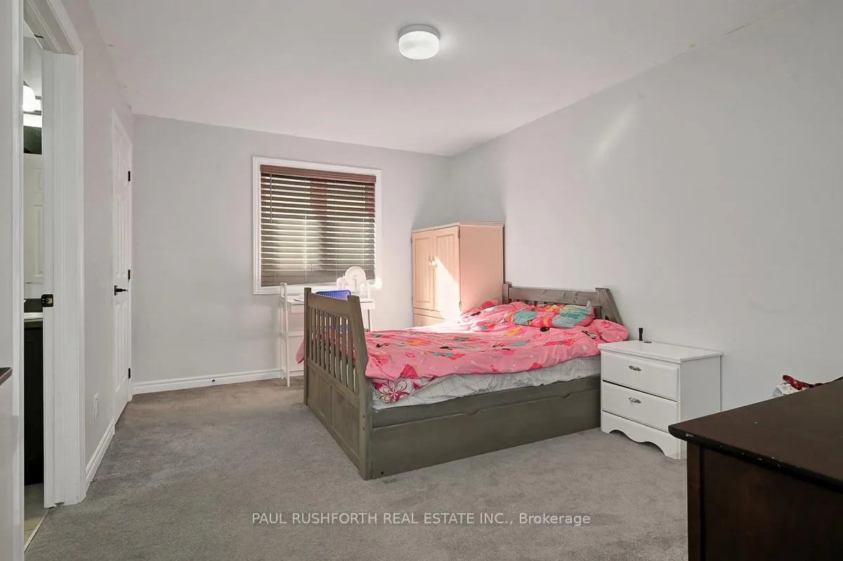 Photo 18 of 45 Mudminnow Crescent, Ottawa, Avalon West — HOMEH