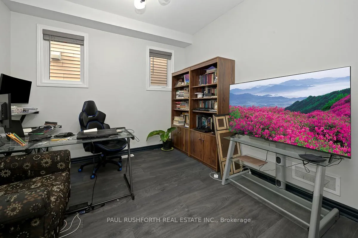 Photo 23 of 45 Mudminnow Crescent, Ottawa, Avalon West — HOMEH