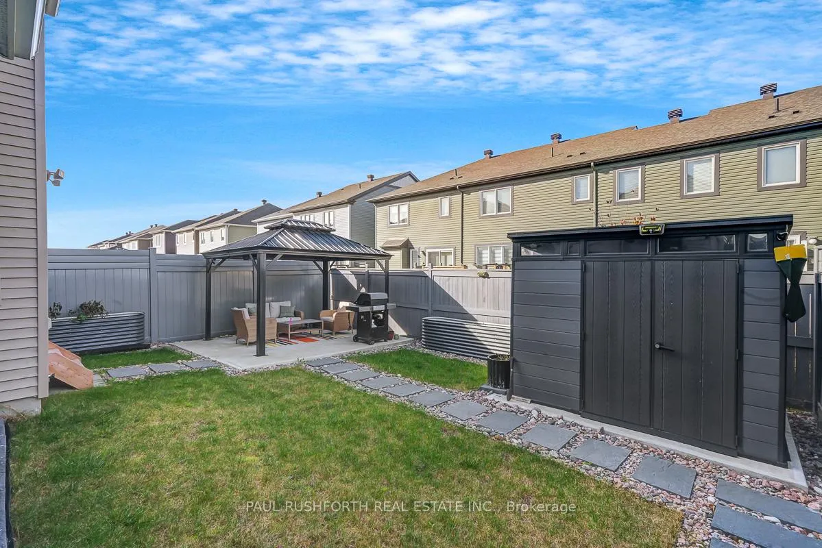 Photo 24 of 45 Mudminnow Crescent, Ottawa, Avalon West — HOMEH