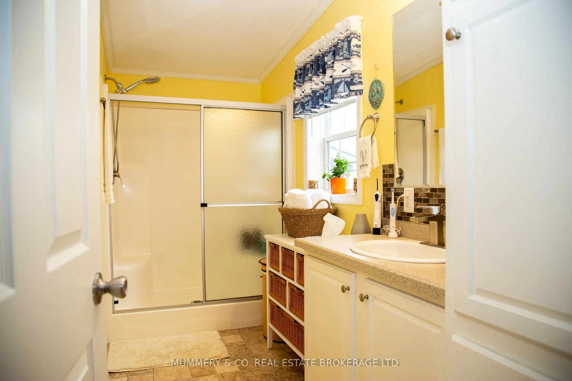 Photo 11 of 22 Cricklewood Crescent, Markham, Royal Orchard — HOMEH