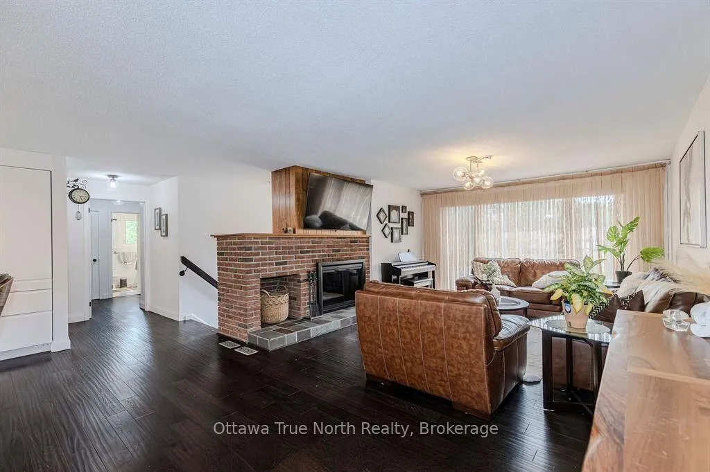 Photo 22 of 31 Ashgrove Crescent, Ottawa, Briargreen — HOMEH