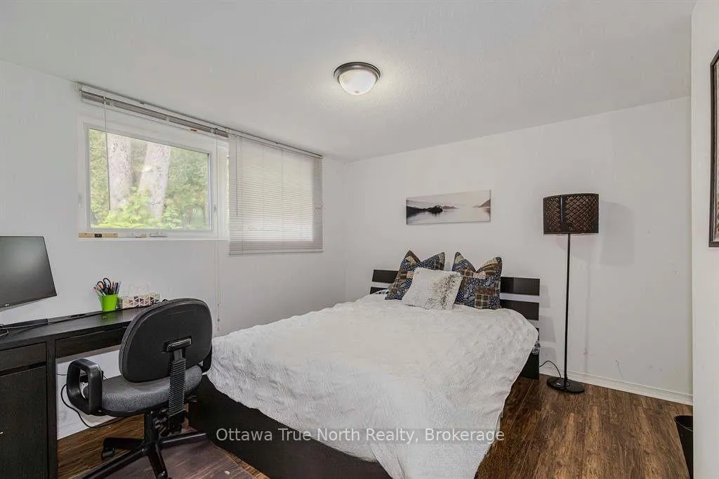 Photo 46 of 31 Ashgrove Crescent, Ottawa, Briargreen — HOMEH