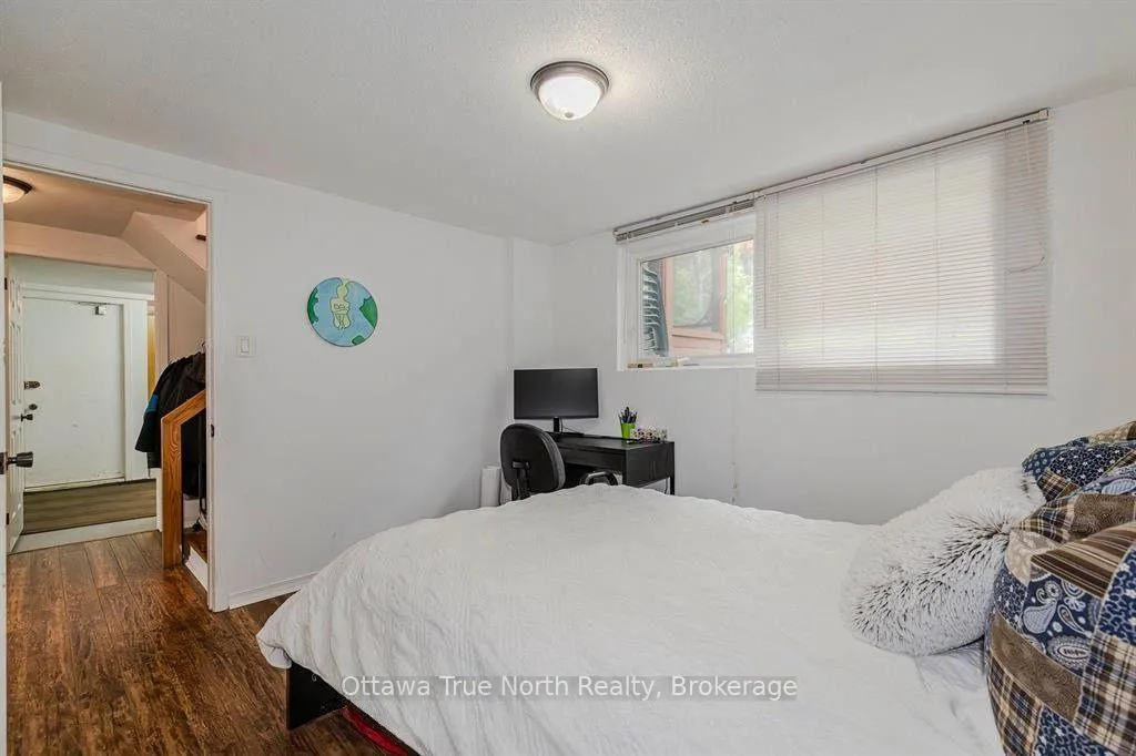 Photo 47 of 31 Ashgrove Crescent, Ottawa, Briargreen — HOMEH