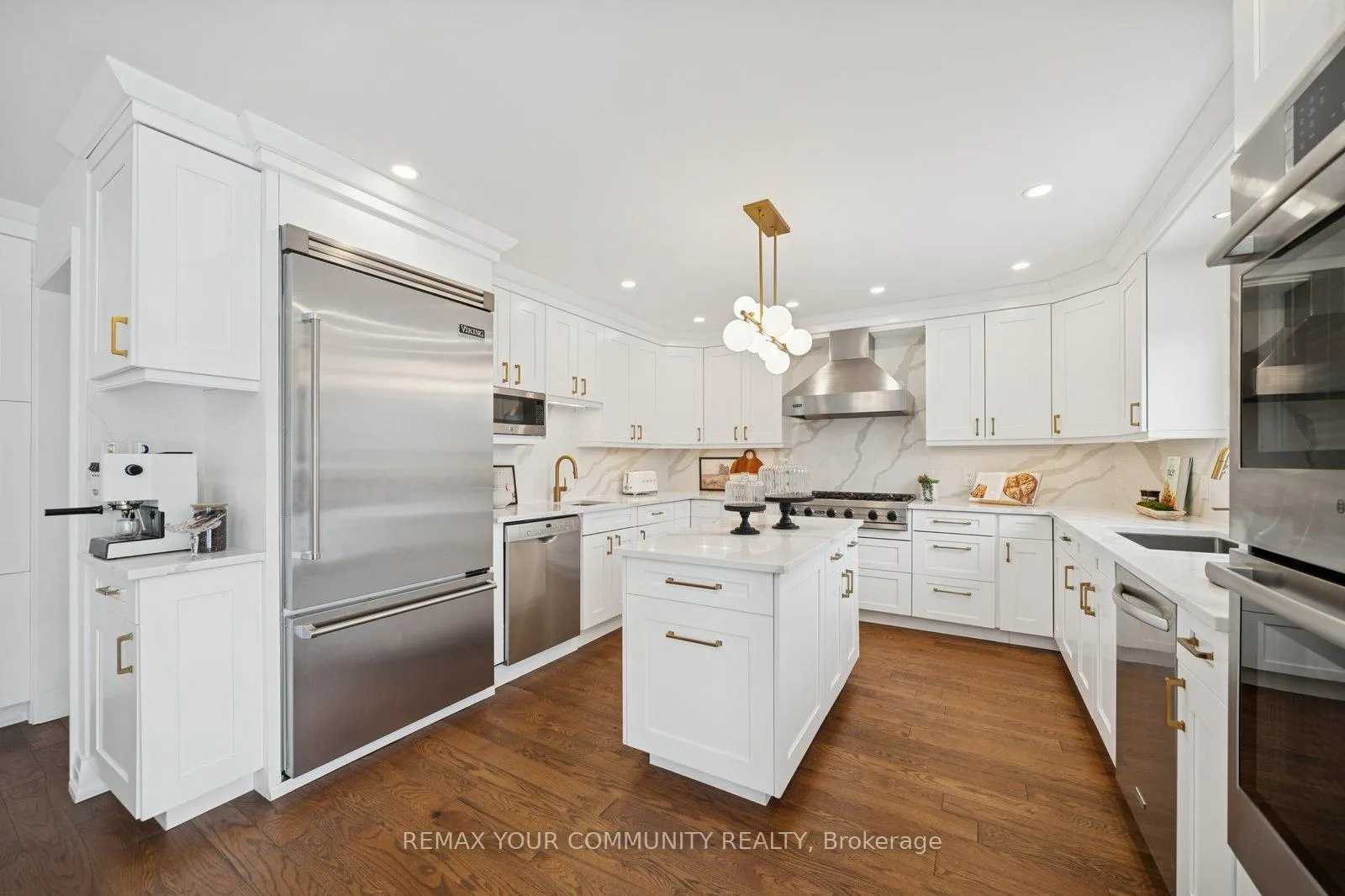 Photo 1 of 139 Franklin Avenue, Vaughan, Crestwood-Springfarm-Yorkhill — HOMEH
