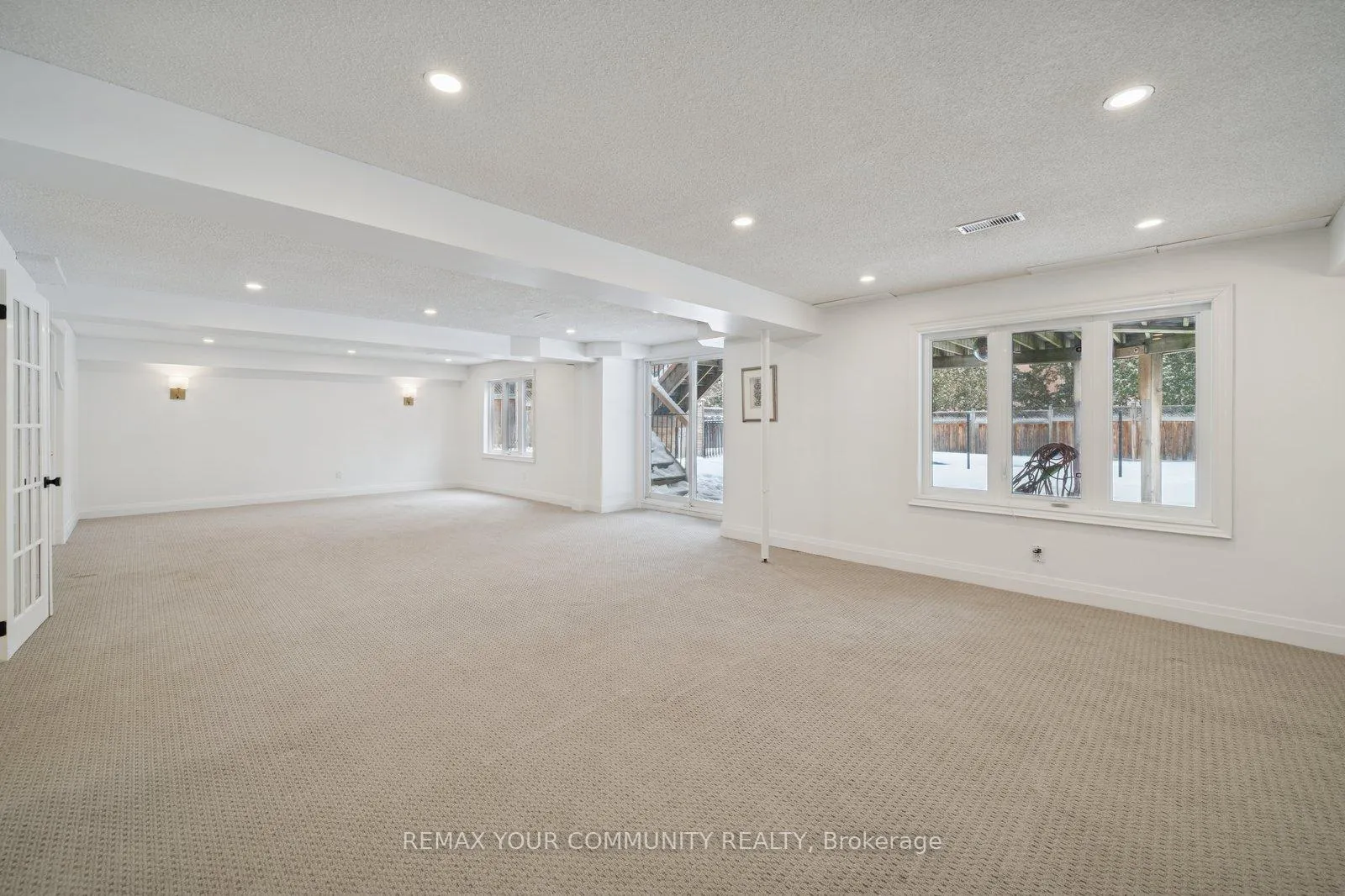 Photo 24 of 139 Franklin Avenue, Vaughan, Crestwood-Springfarm-Yorkhill — HOMEH