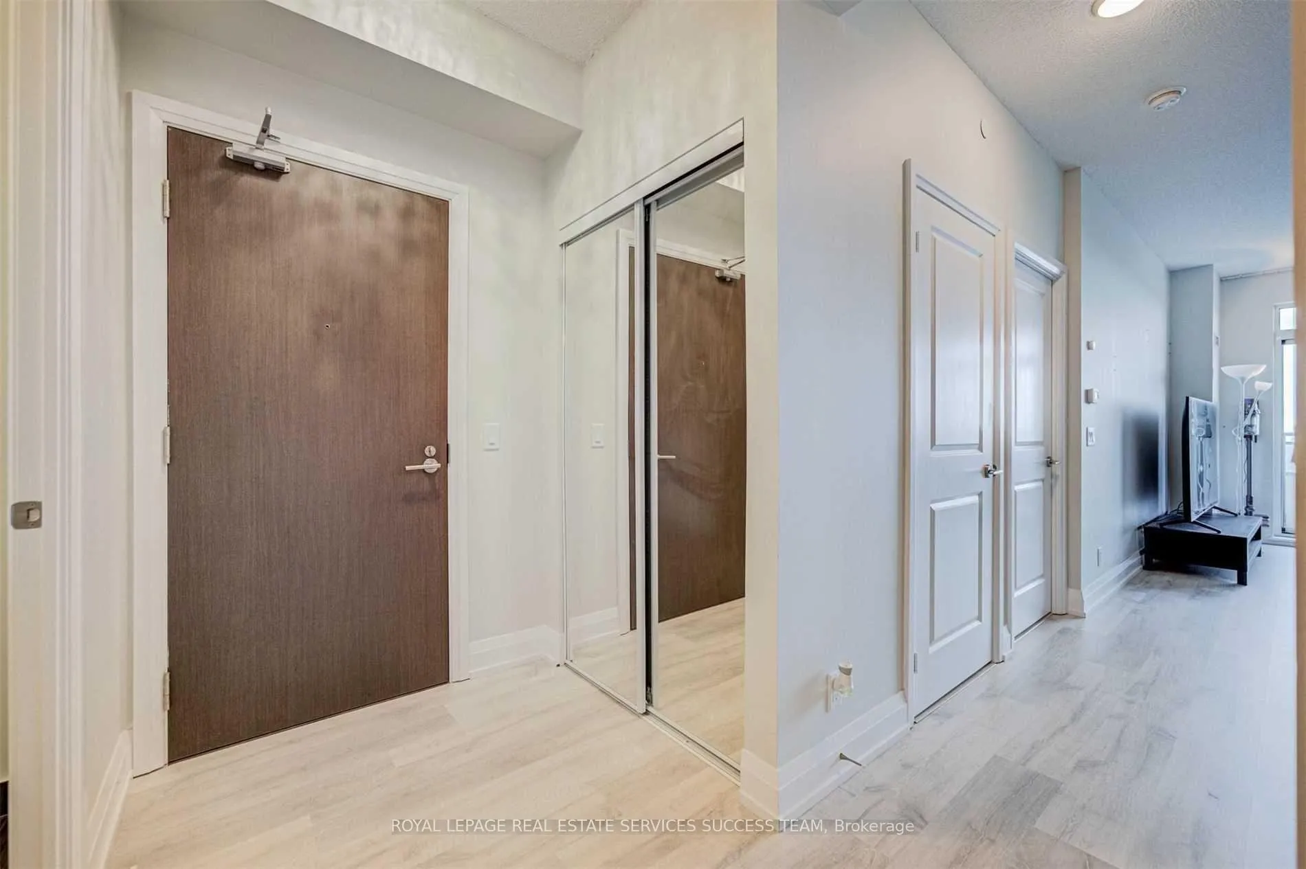 Photo 8 of Unit 2002, 7890 Bathurst Street, Vaughan, Beverley Glen — HOMEH