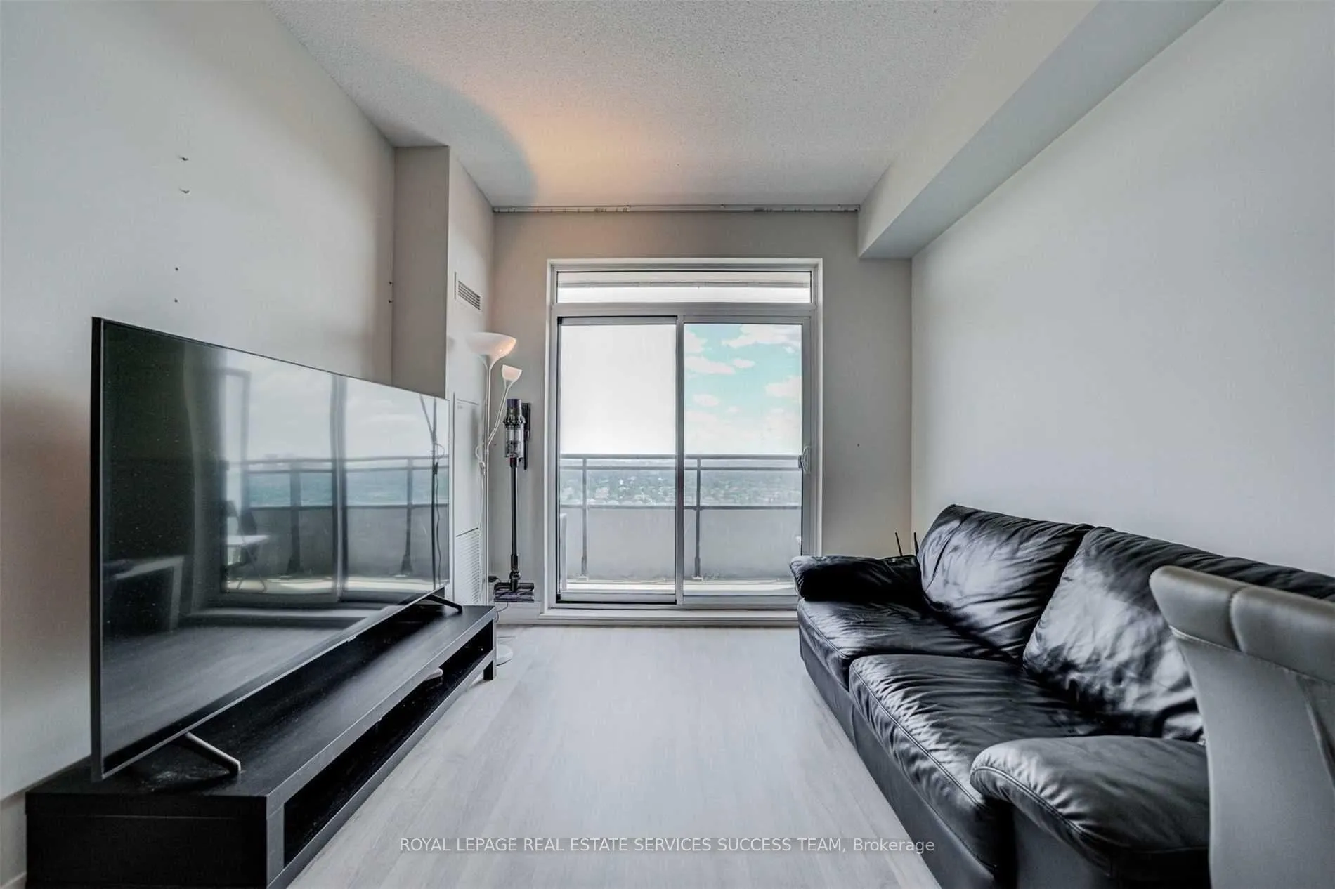 Photo 18 of Unit 2002, 7890 Bathurst Street, Vaughan, Beverley Glen — HOMEH