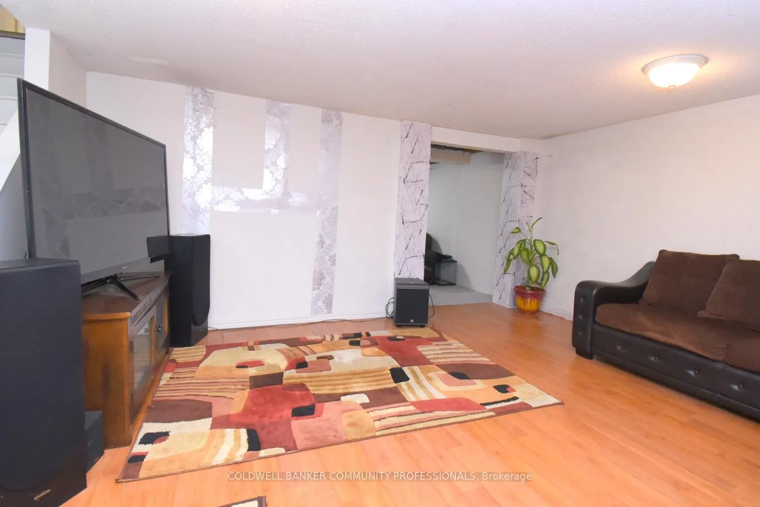 Photo 26 of 67 Elford Crescent, Hamilton, Vincent — HOMEH