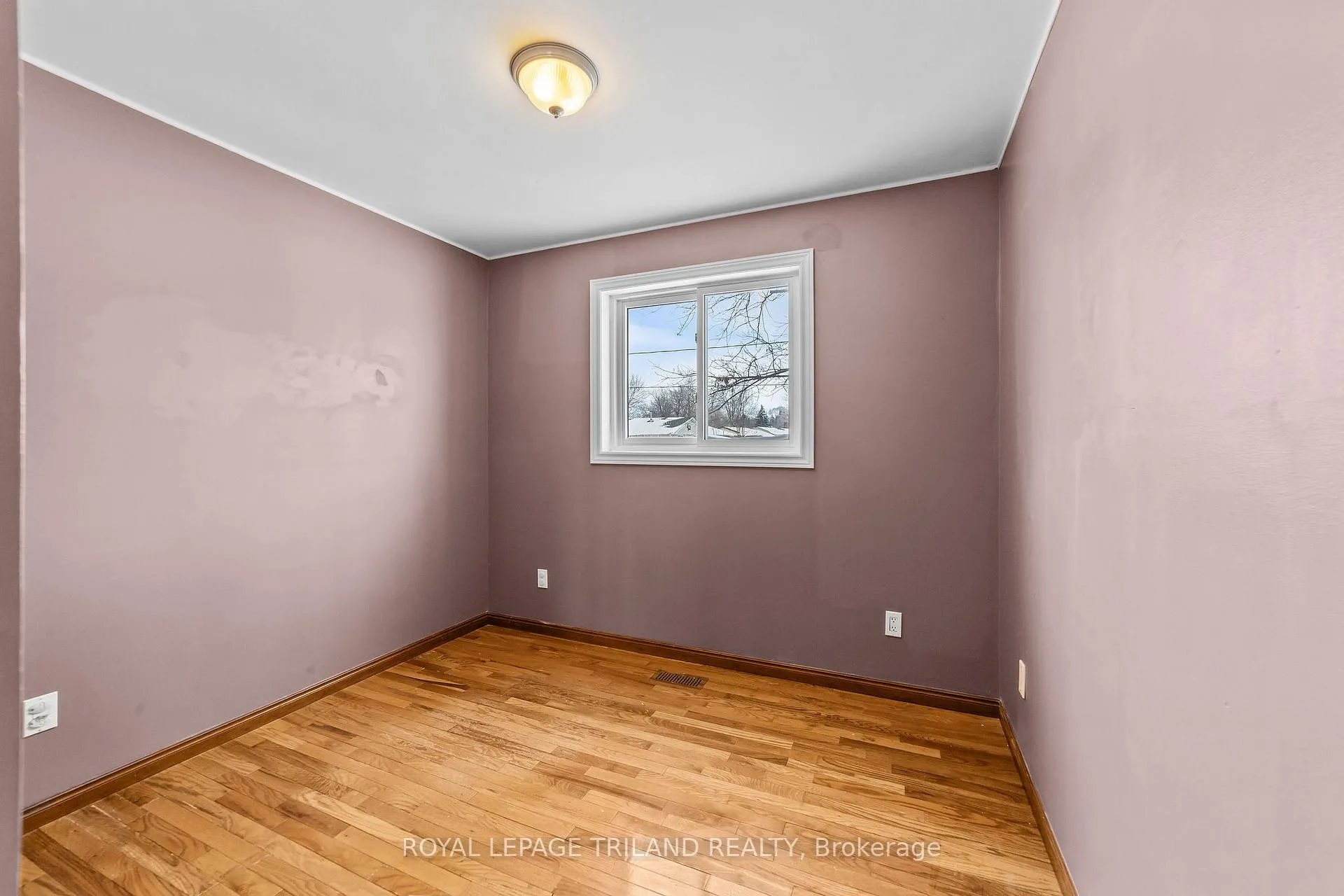 Photo 8 of 191 South Street, Southwest Middlesex, Glencoe — HOMEH