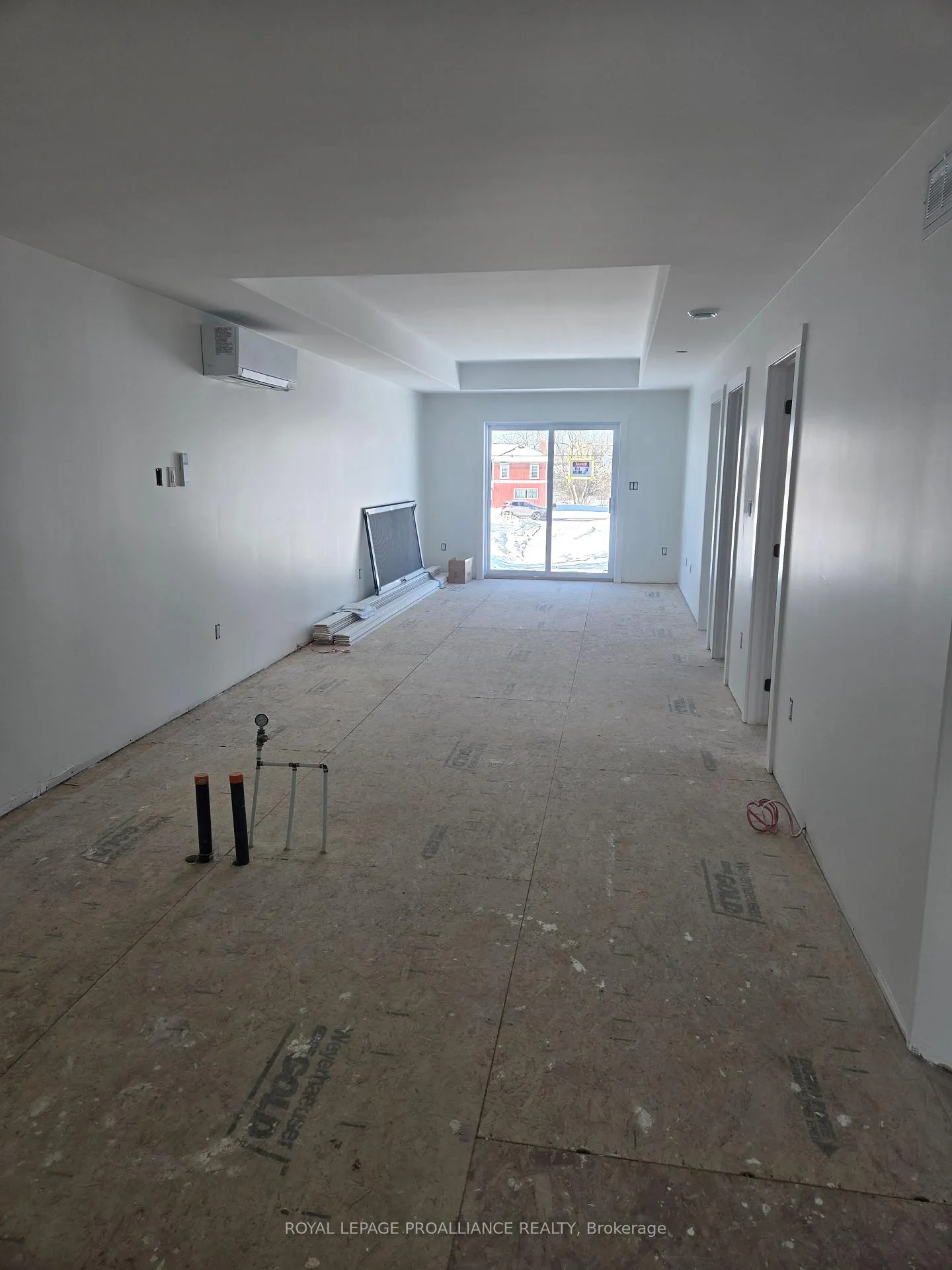 Photo 11 of Unit 2, 92 Lywood Street, Belleville, Thurlow Ward — HOMEH