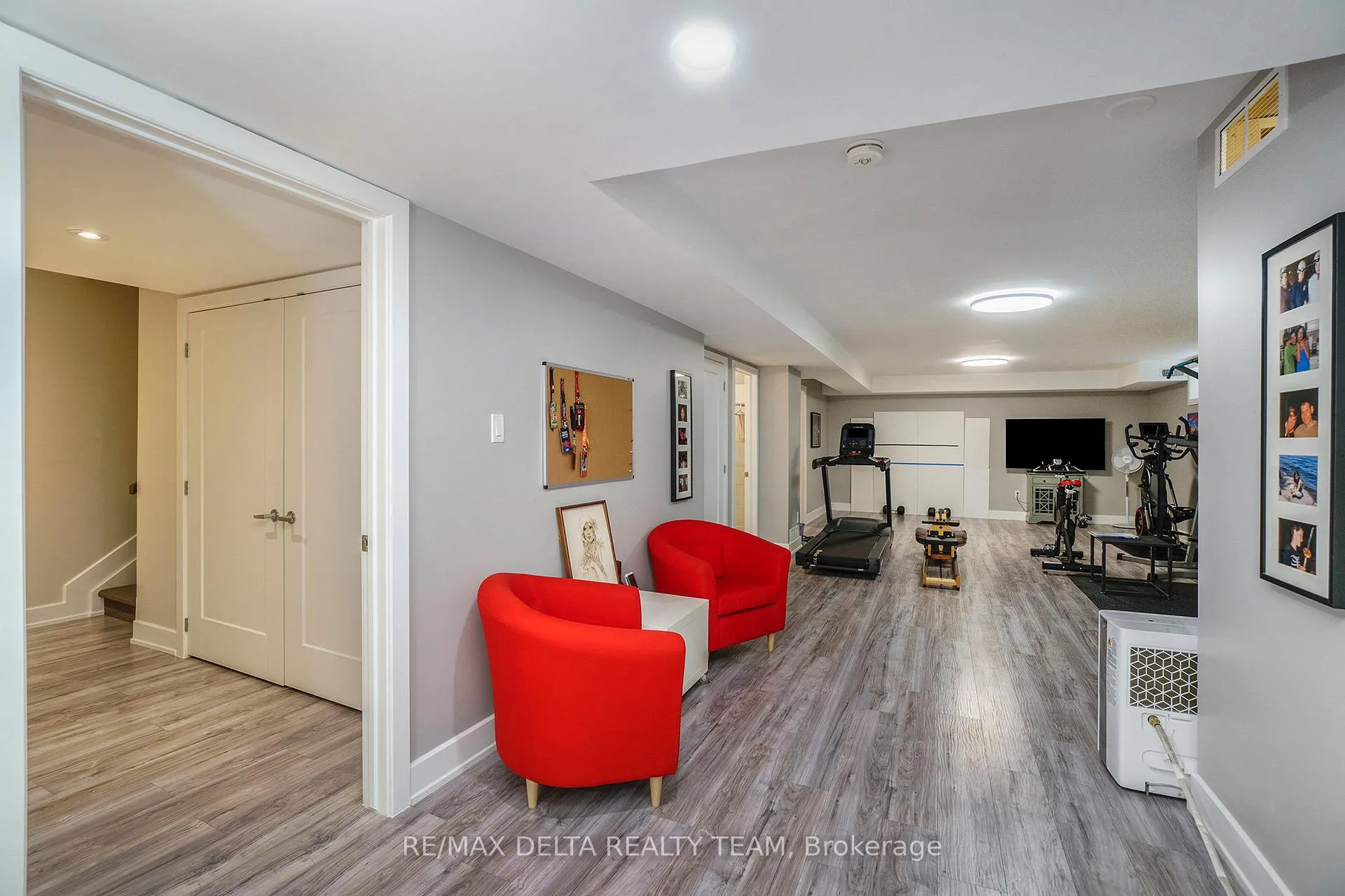 Photo 12 of 240 Mullin Private, Ottawa, Mer Bleue/Bradley Estates/Anderson Park — HOMEH