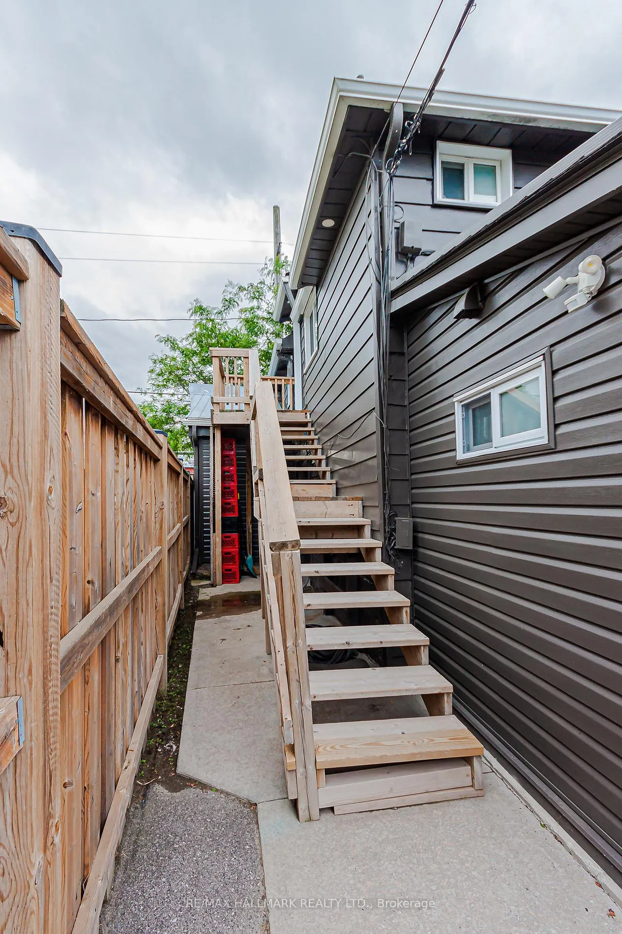 Photo 22 of Unit 2, 930 Lake Drive E, Georgina, Sutton & Jackson's Point — HOMEH