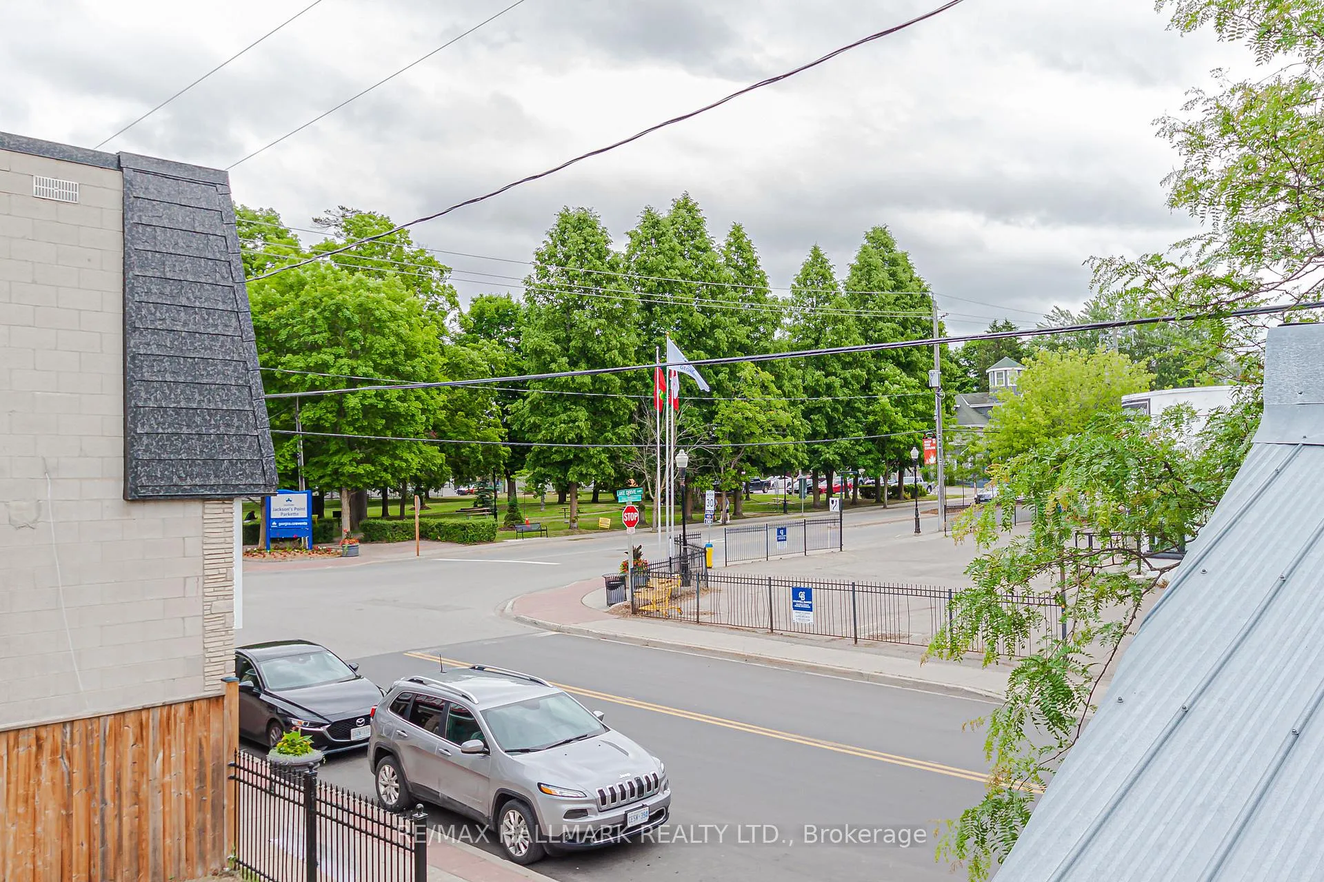Photo 23 of Unit 2, 930 Lake Drive E, Georgina, Sutton & Jackson's Point — HOMEH