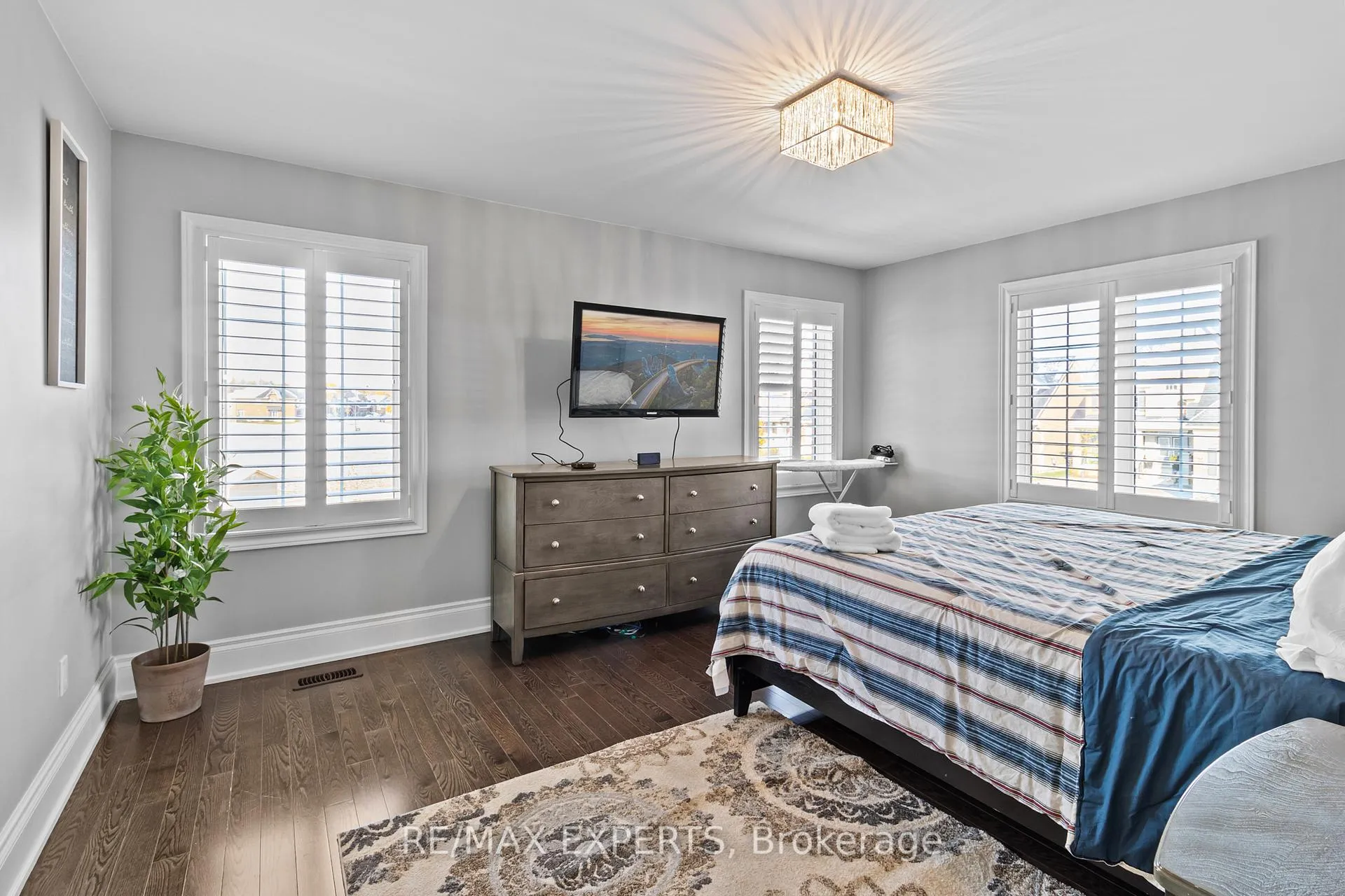 Photo 16 of 22 Traver Gate, Springwater, Centre Vespra — HOMEH