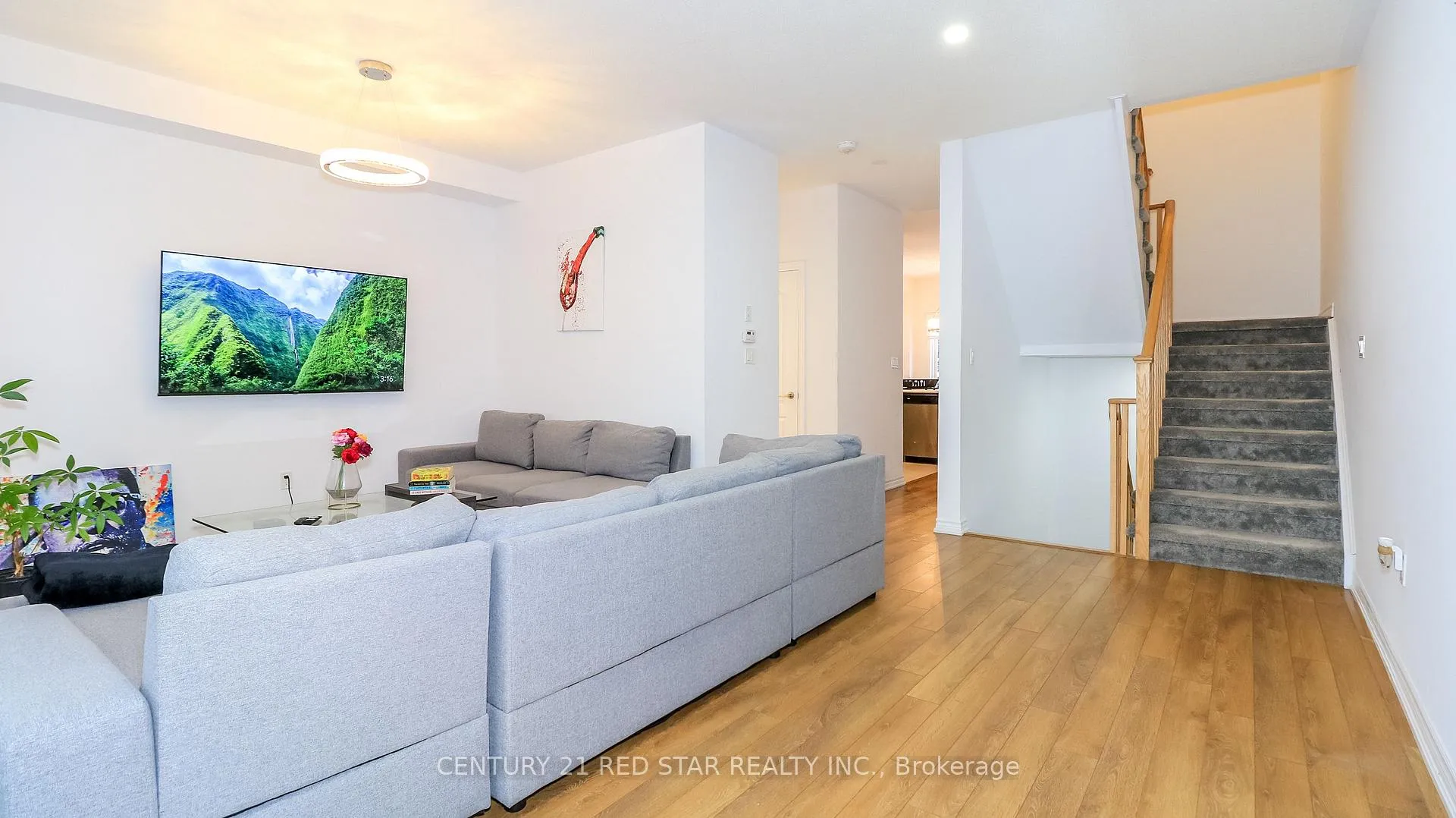 Photo 12 of 32 Milson Crescent, Essa, Angus — HOMEH