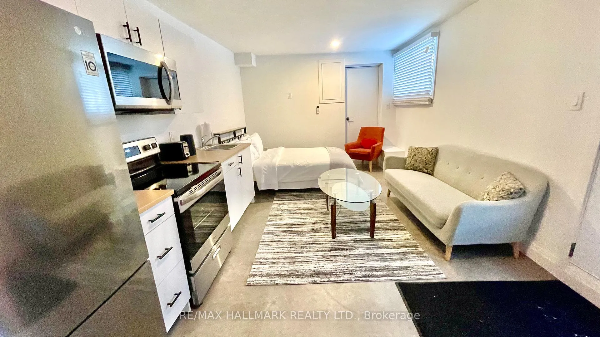 Photo 3 of Unit 5, 930 Lake Drive E, Georgina, Sutton & Jackson's Point — HOMEH