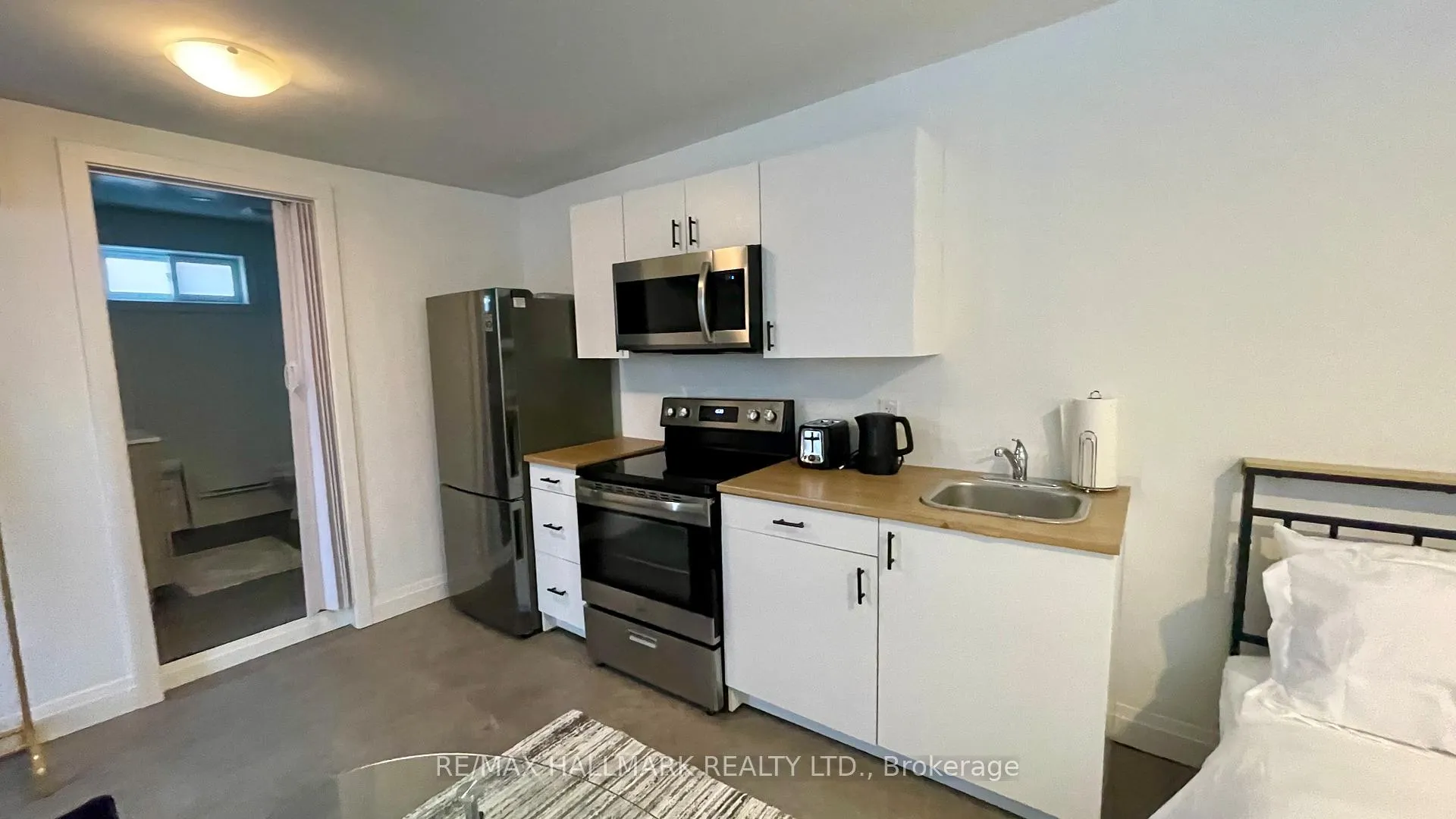 Photo 12 of Unit 5, 930 Lake Drive E, Georgina, Sutton & Jackson's Point — HOMEH