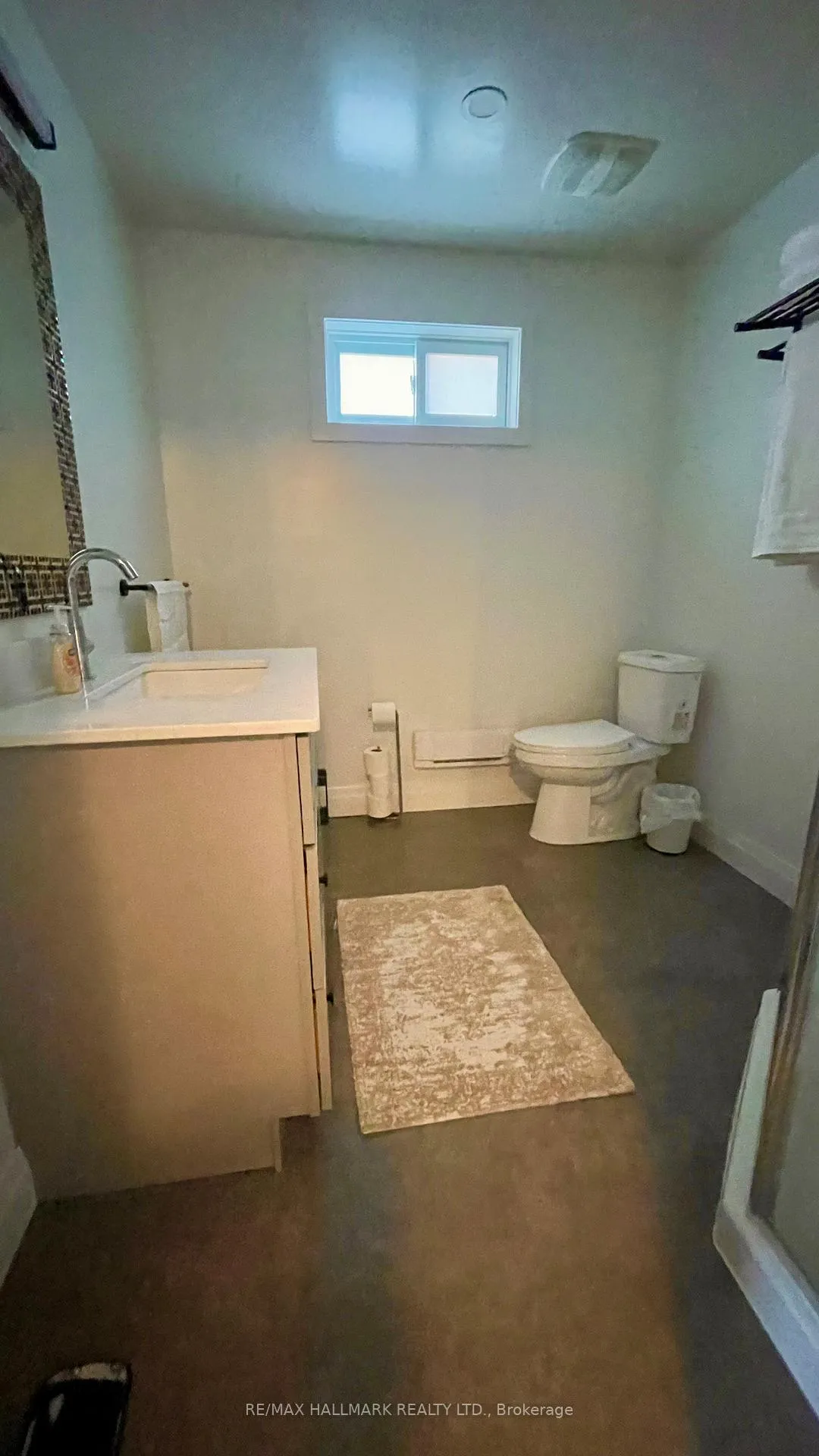 Photo 13 of Unit 5, 930 Lake Drive E, Georgina, Sutton & Jackson's Point — HOMEH