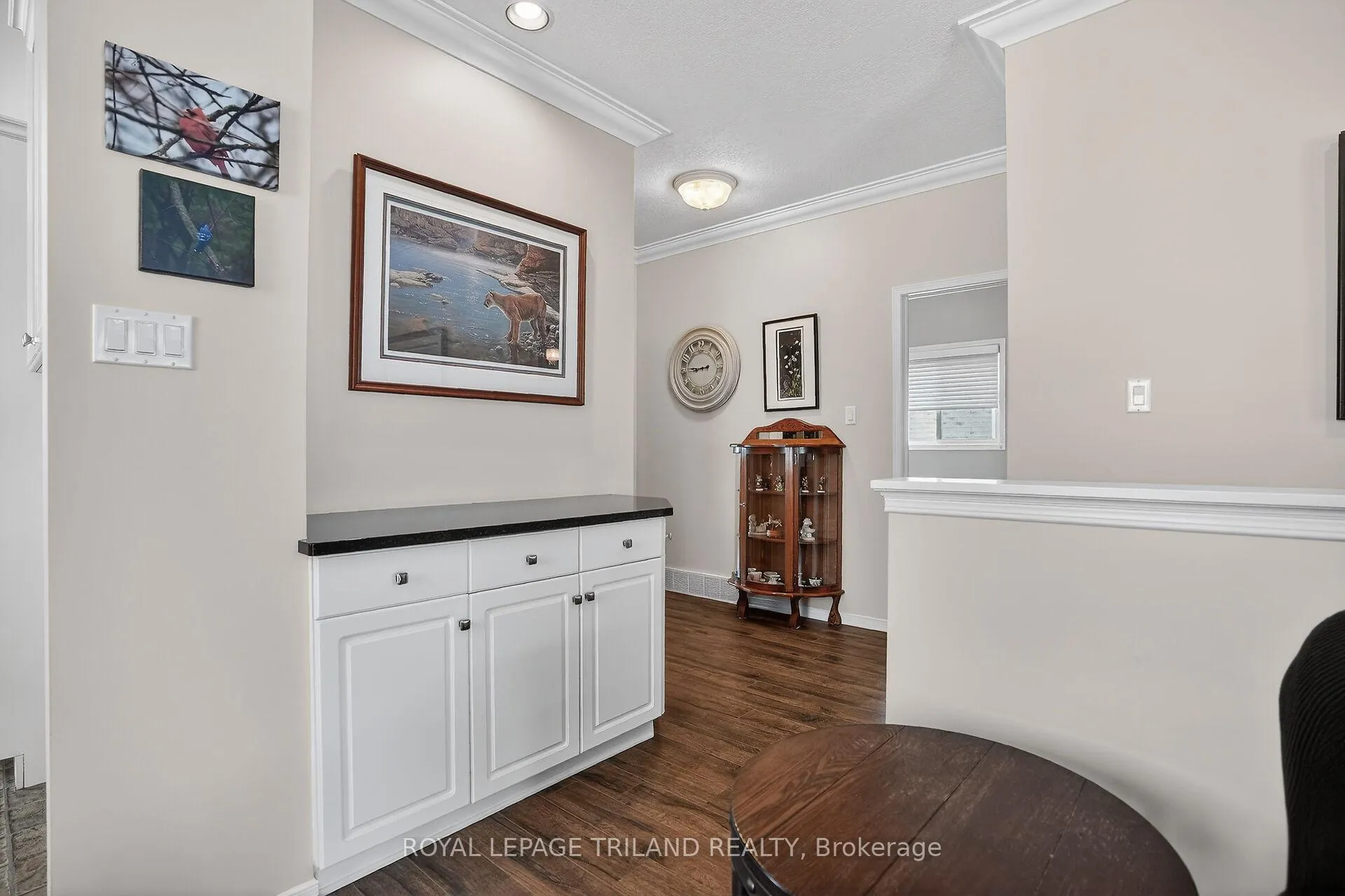 Photo 9 of 2 Axford Parkway, St. Thomas — HOMEH