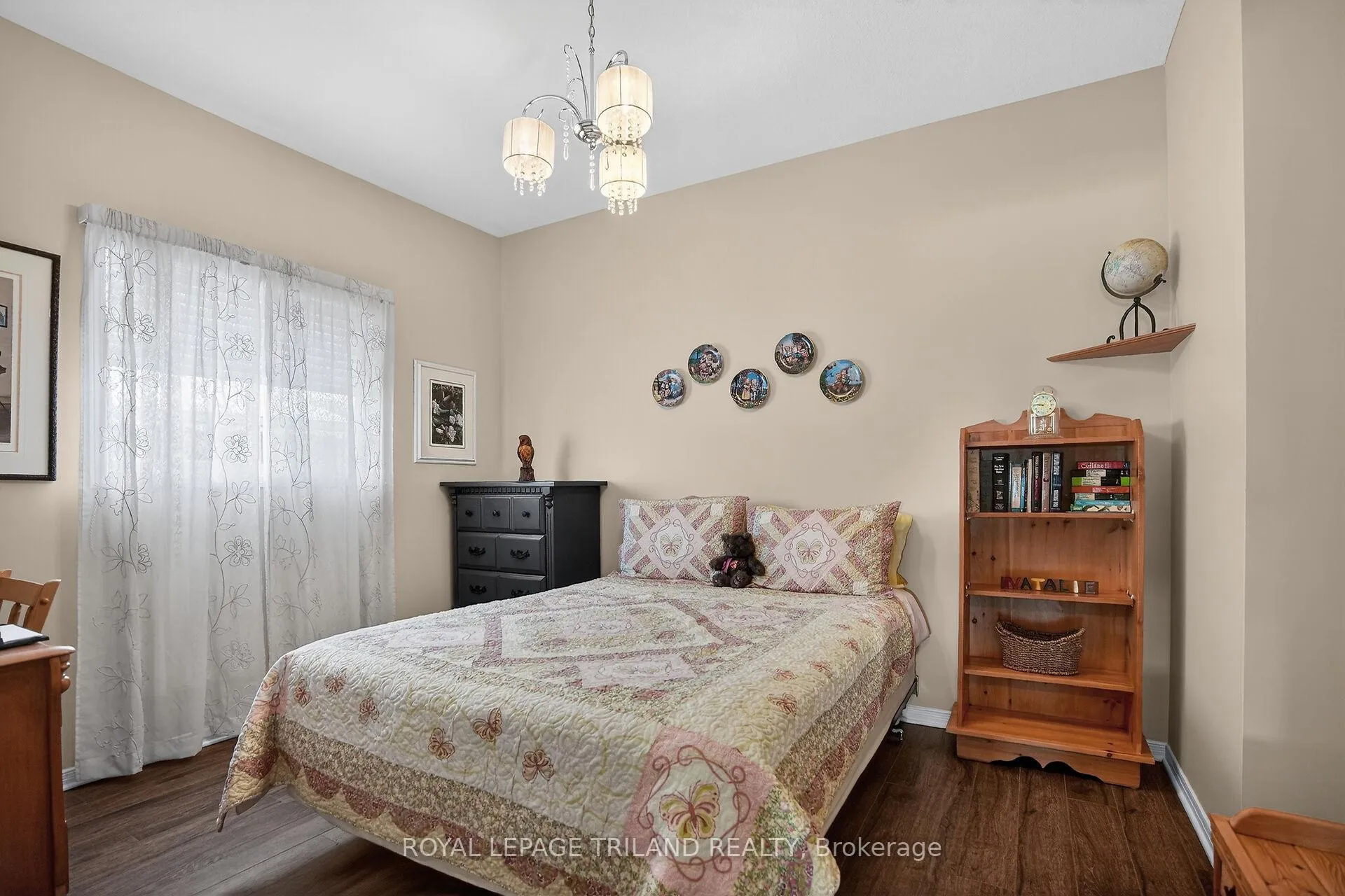 Photo 24 of 2 Axford Parkway, St. Thomas — HOMEH
