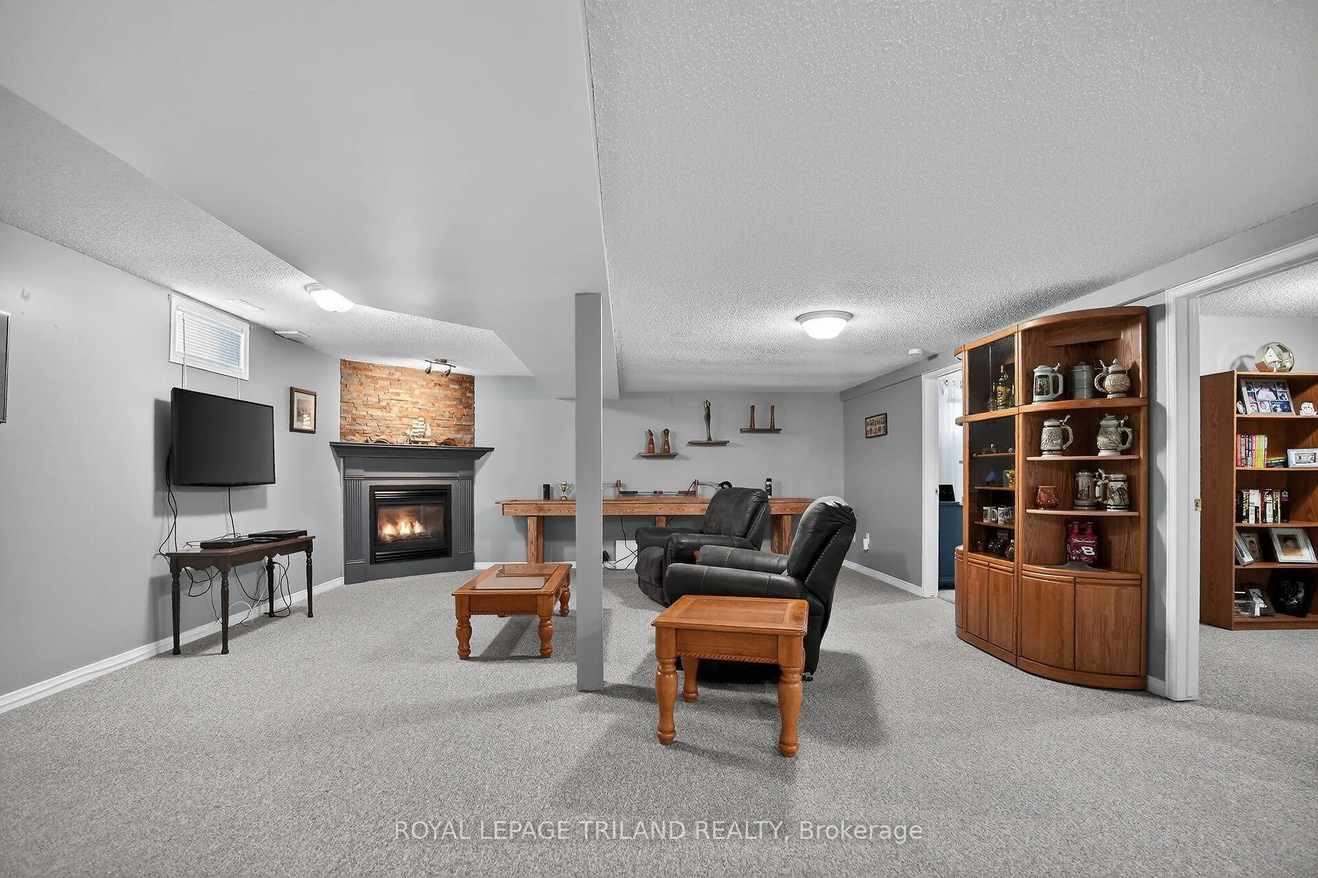 Photo 25 of 2 Axford Parkway, St. Thomas — HOMEH